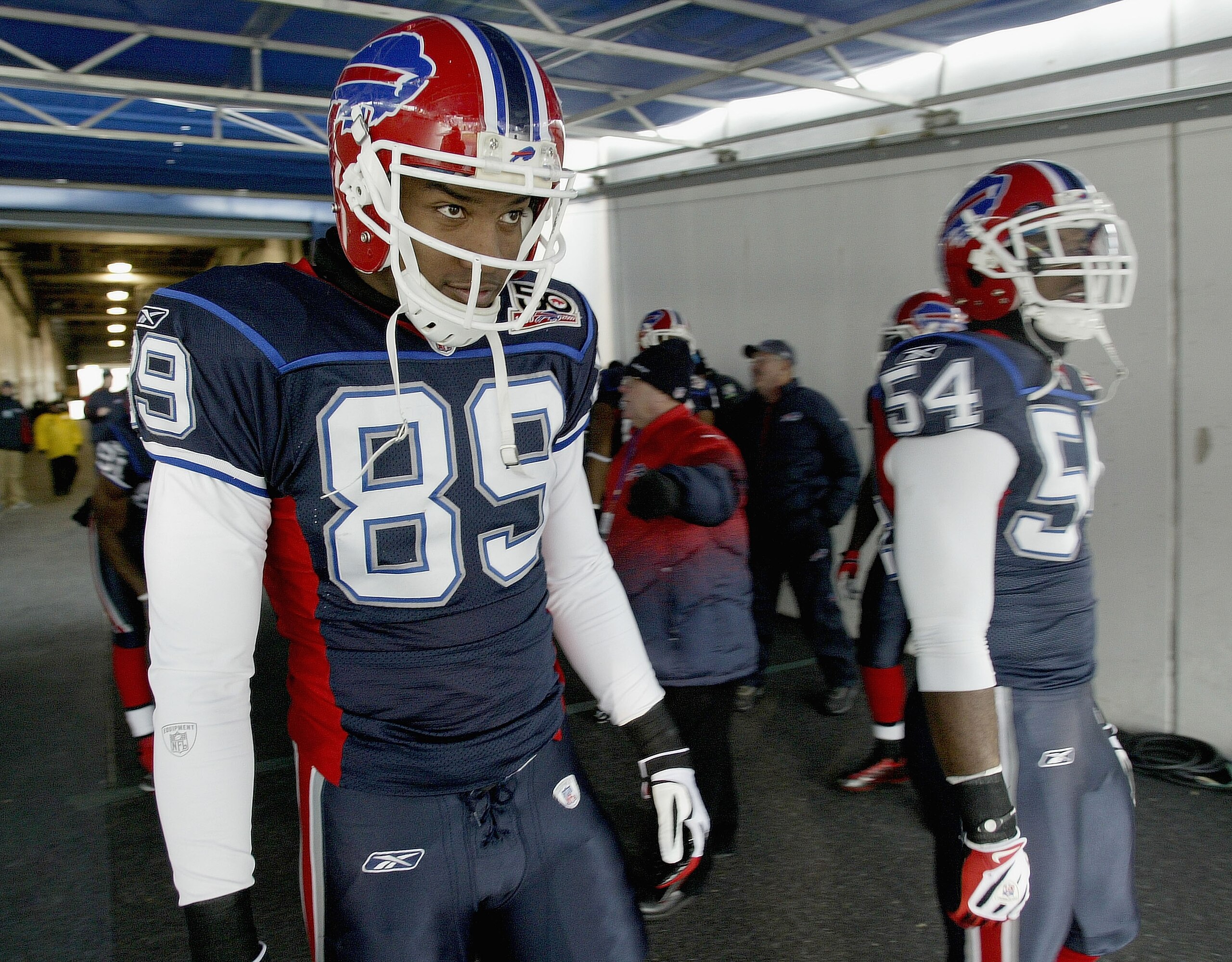 ORCHARD PARK, NY - DECEMBER 20: Shawn Nelson #89 and Nic Harris #54 of the Buffalo Bills ready to enter the field prior to playing the New England Patriots at Ralph Wilson Stadium on December 20, 2009 in Orchard Park, New York. THe Patriots won 17-10. (Ph