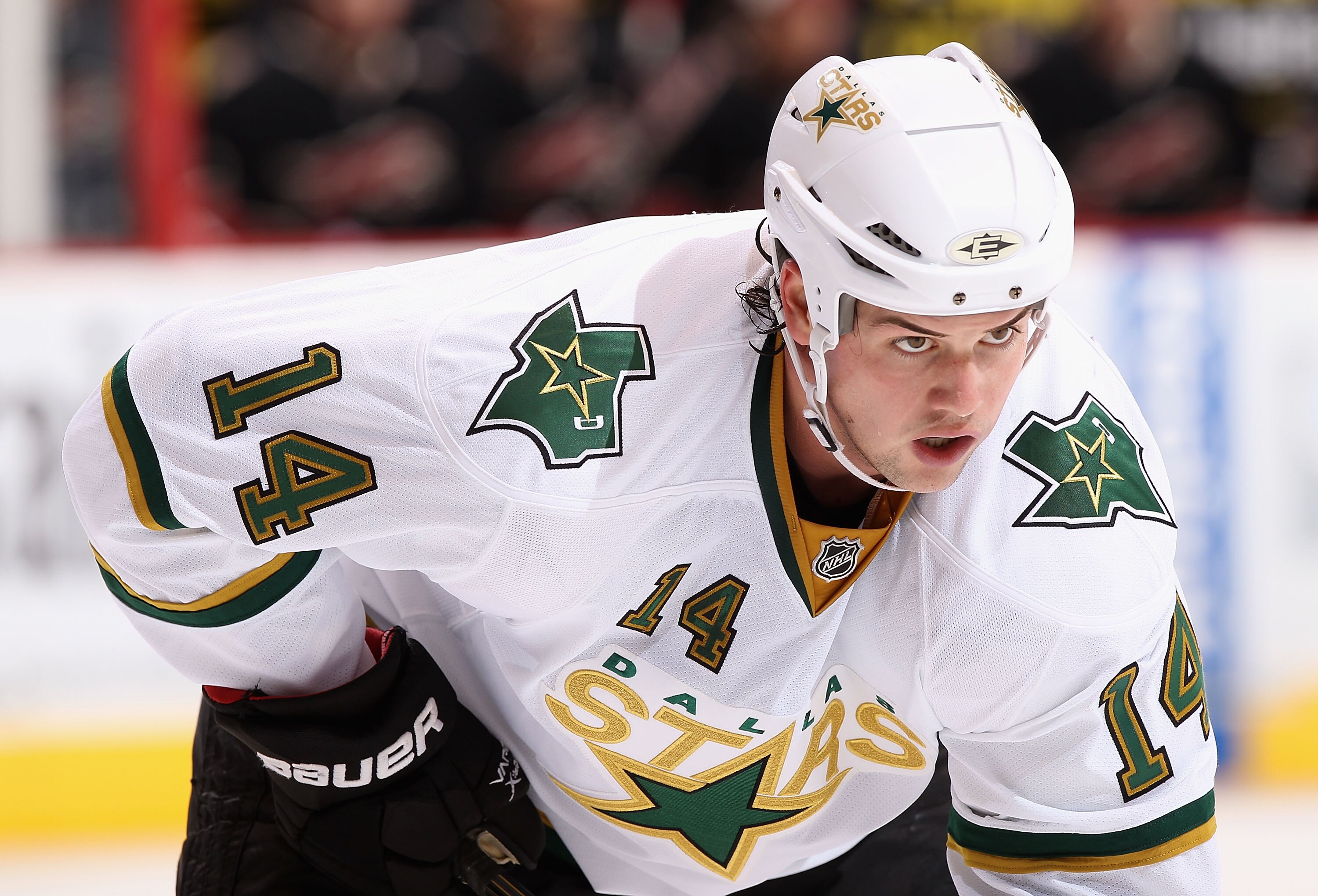 GLENDALE, AZ - MARCH 29:  Jamie Benn #14 of the Dallas Stars during the NHL game against the Phoenix Coyotes at Jobing.com Arena on March 29, 2011 in Glendale, Arizona. The Coyotes defeated the Stars 2-1 in an overtime shoot out.  (Photo by Christian Pete