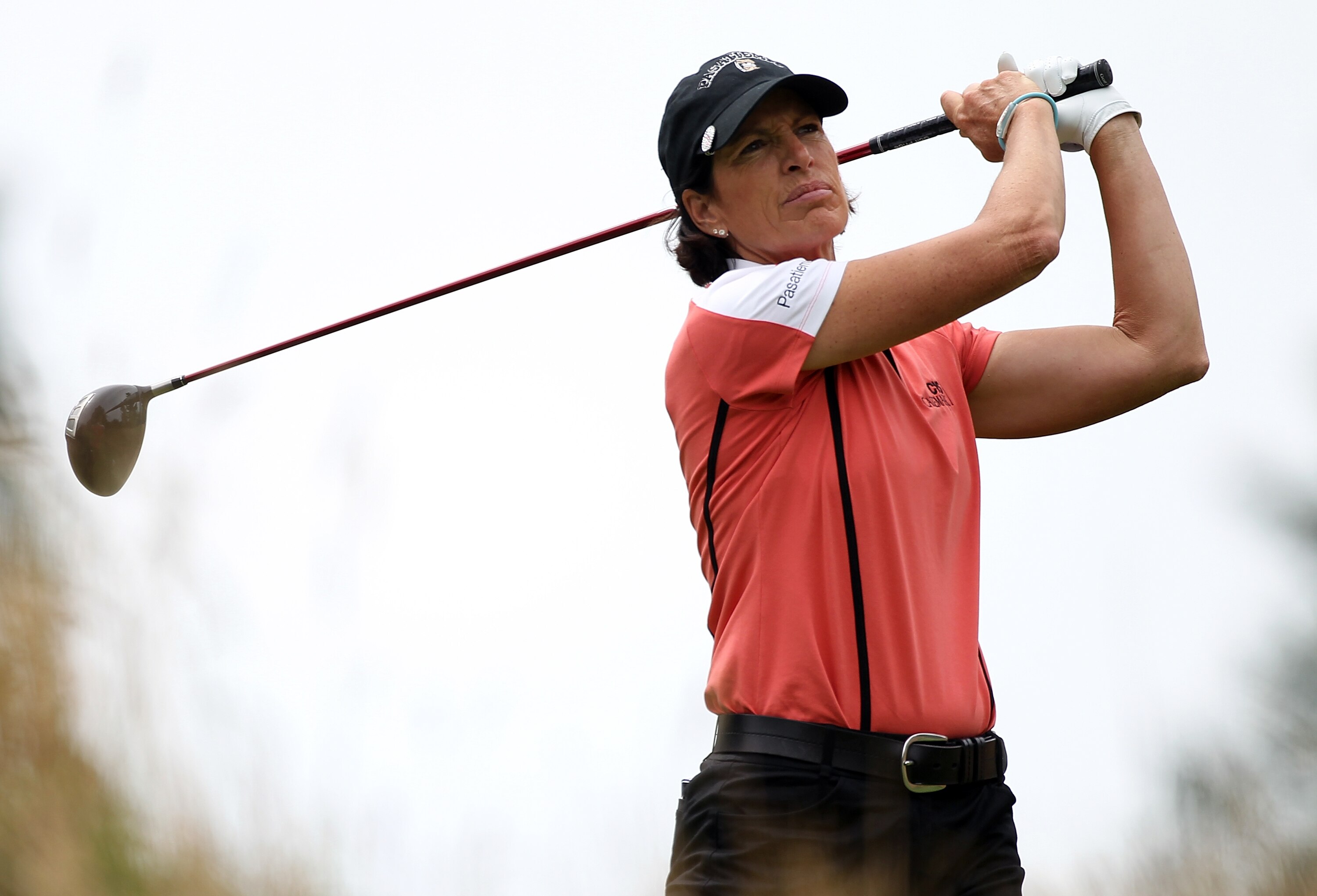 NORTH PLAINS, OR - AUGUST 21:  Juli Inkster tees off on the 4th hole during the second round of the Safeway Classic at Pumpkin Ridge Golf Club on August 21, 2010 in North Plains, Oregon.  (Photo by Jonathan Ferrey/Getty Images)