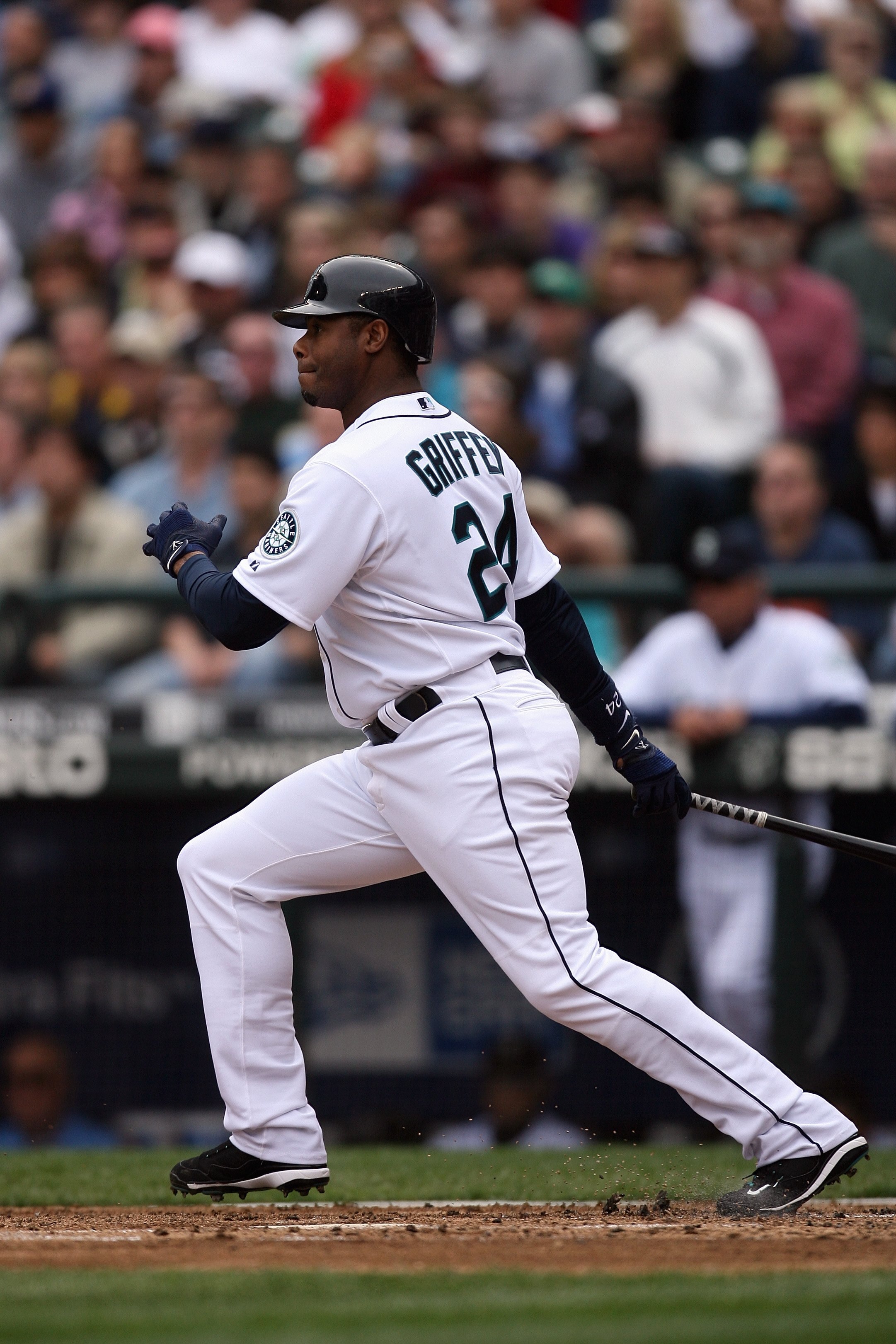 SEATTLE - APRIL 19:  Ken Griffey Jr. #24 of the Seattle Mariners bats against the Detroit Tigers during the game on April 19, 2009 at Safeco Field in Seattle, Washington. (Photo by Otto Greule Jr/Getty Images)