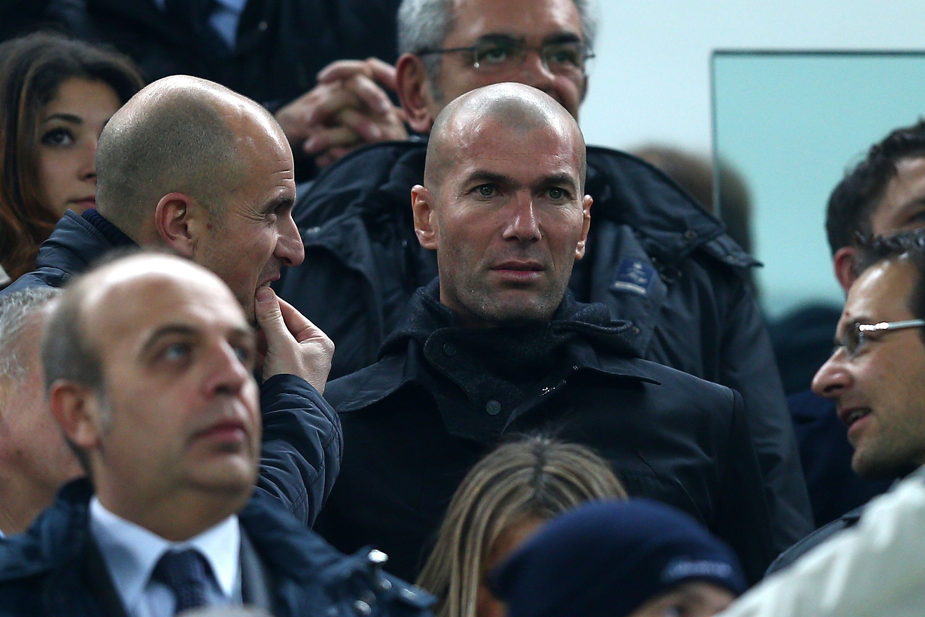 TURIN, ITALY - NOVEMBER 20:  Zinedine Zidane look on during the UEFA Champions League Group E match between Juventus and Chelsea at the Juventus Arena on November 20, 2012 in Turin, Italy.  (Photo by Clive Rose/Getty Images)