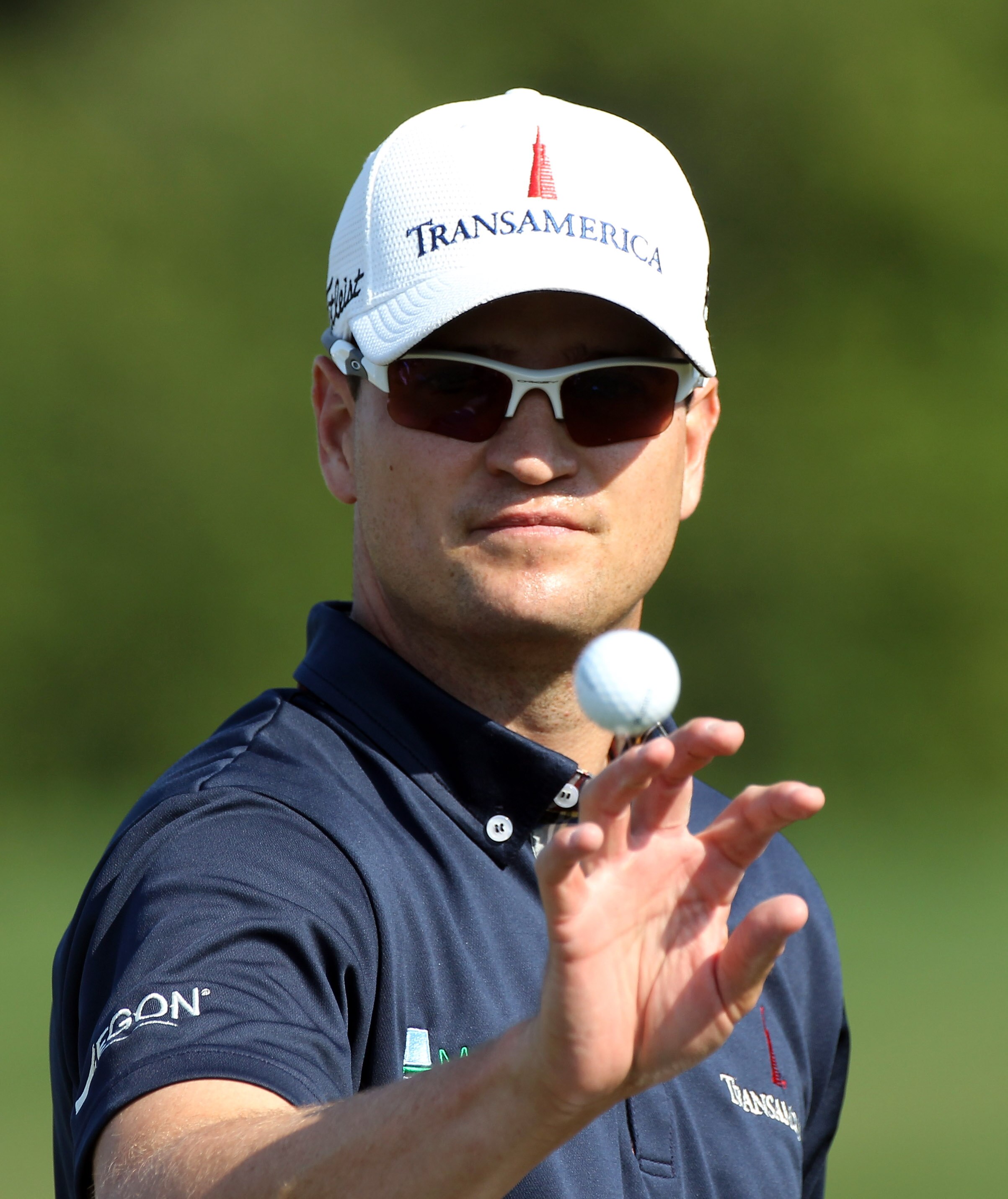 ORLANDO, FL - MARCH 27: Zach Johnson catches a ball prior to the final round of the Arnold Palmer Invitational presented by MasterCard at the Bay Hill Club and Lodge on March 27, 2011 in Orlando, Florida. (Photo by Sam Greenwood/Getty Images) ORLANDO, FL - MARCH 27: Zach Johnson catches a ball prior to the final round of the Arnold Palmer Invitational presented by MasterCard at the Bay Hill Club and Lodge on March 27, 2011 in Orlando, Florida. (Photo by Sam Greenwood/Getty Images)