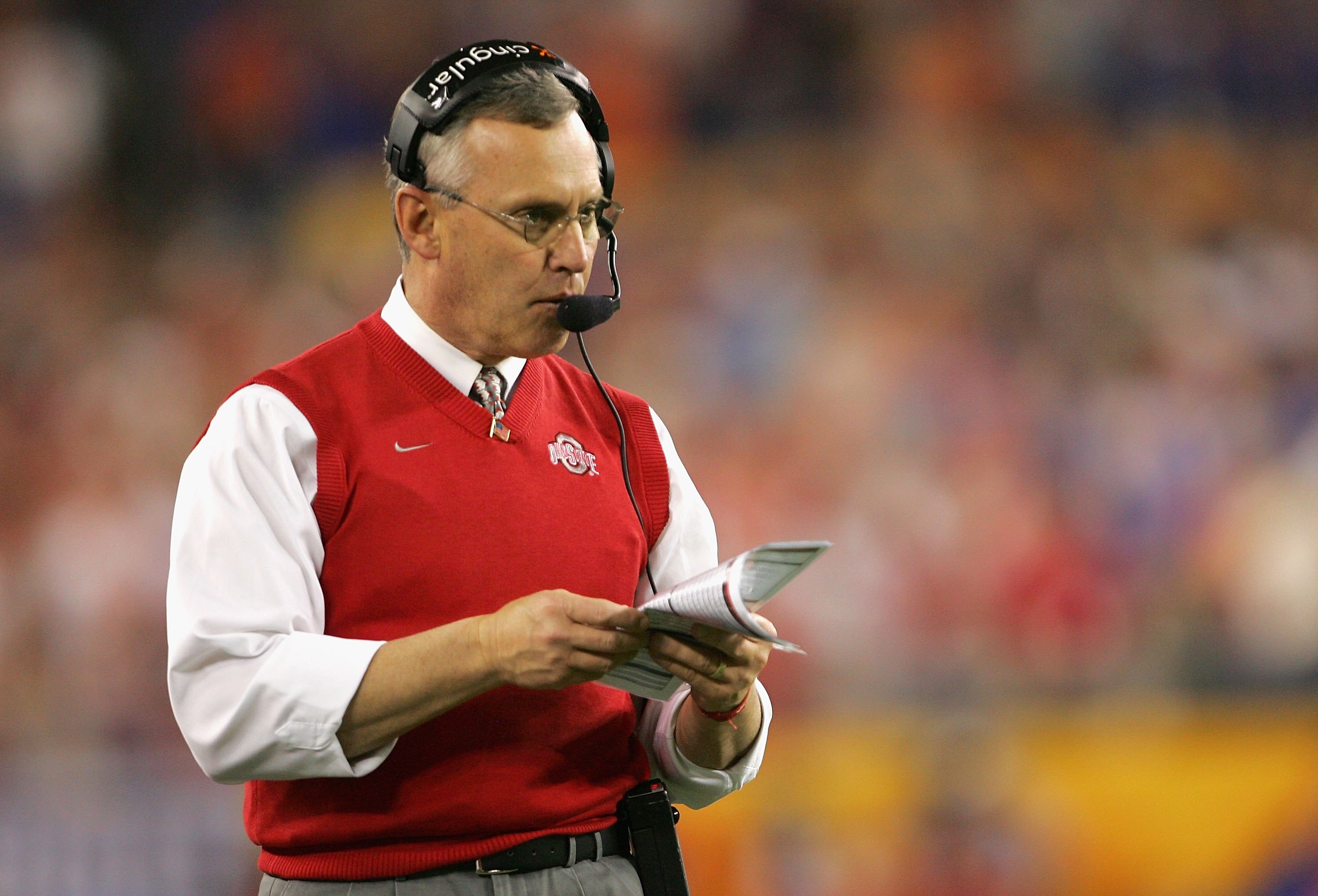 GLENDALE, AZ - JANUARY 08:  Head coach Jim Tressel of the Ohio State Buckeyes looks on during the 2007 Tostitos BCS National Championship Game against the Florida Gators at the University of Phoenix Stadium on January 8, 2007 in Glendale, Arizona.  (Photo