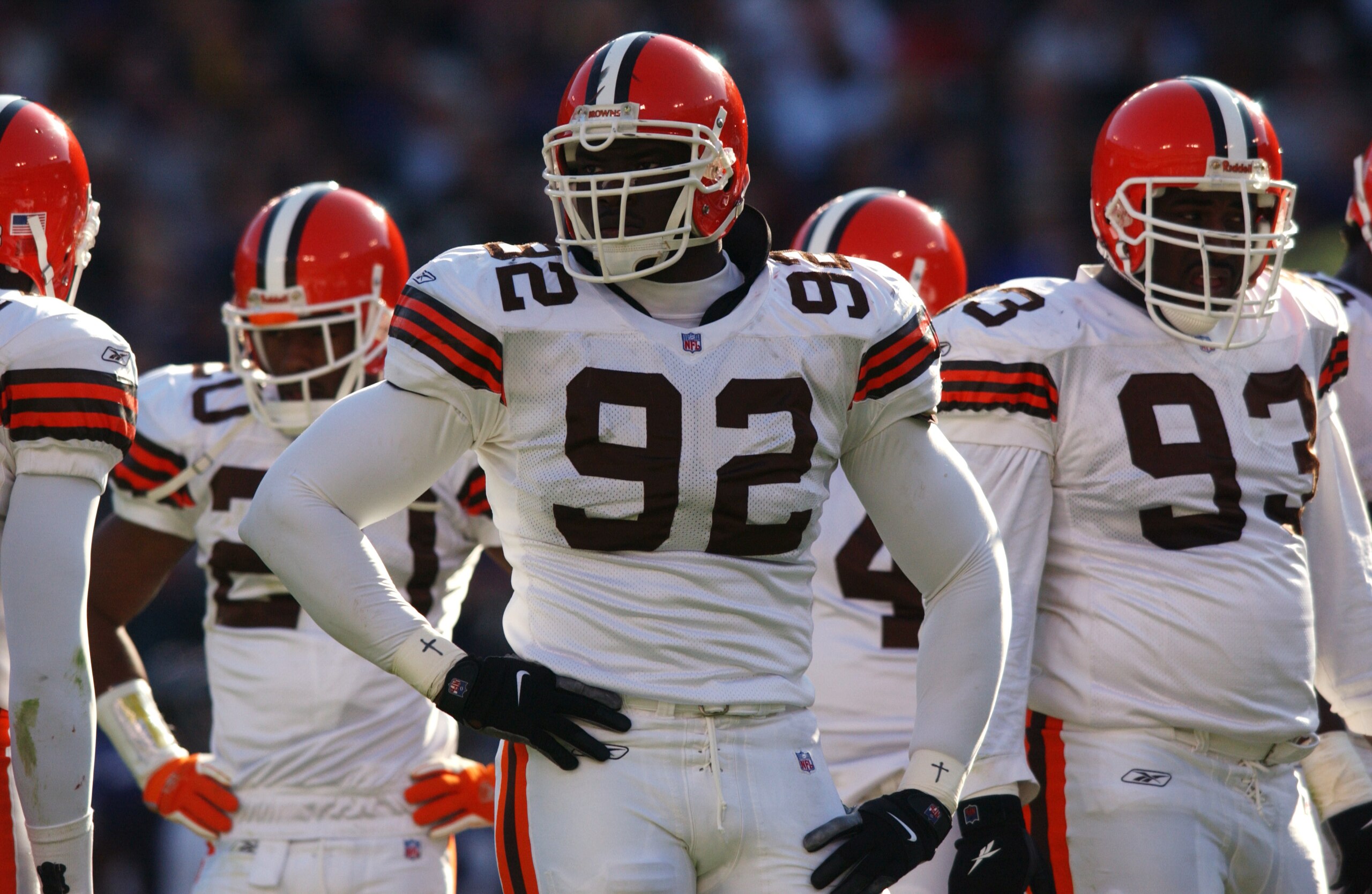 18 Nov 2001 : Courtney Brown of the Cleveland Browns during the game against the Baltimore Ravens at PSINet Stadium in Baltimore, Maryland. The Browns won 27-17. DIGITAL IMAGE. Mandatory Credit: Doug Pensinger/Allsport 18 Nov 2001 : Courtney Brown of the Cleveland Browns during the game against the Baltimore Ravens at PSINet Stadium in Baltimore, Maryland. The Browns won 27-17. DIGITAL IMAGE. Mandatory Credit: Doug Pensinger/Allsport