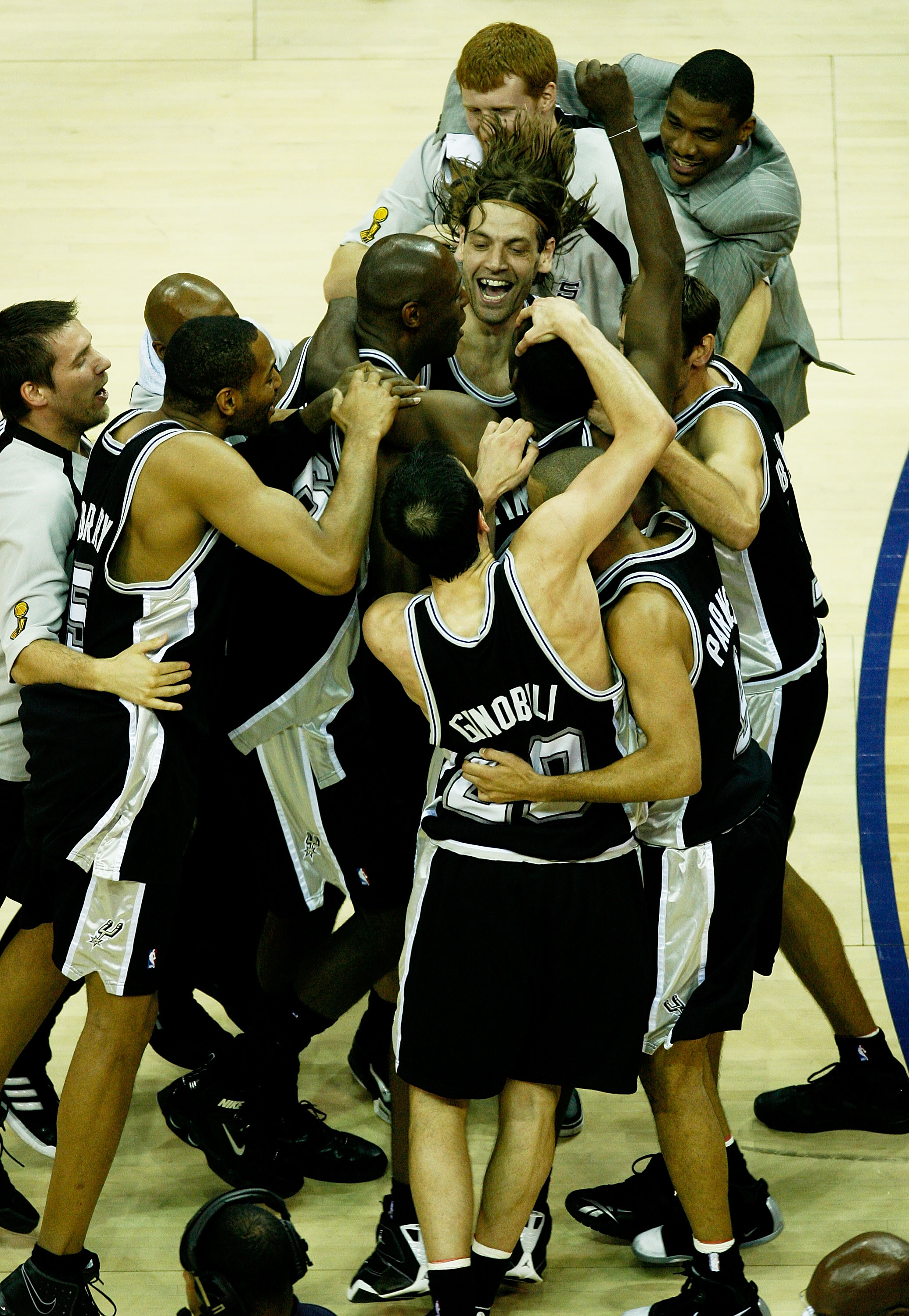 CLEVELAND - JUNE 14:  The San Antonio Spurs celebrate their 83-82 victory over the Cleveland Cavaliers to win Game Four and sweep the NBA Finals on June 14, 2007 at the Quicken Loans Arena in Cleveland, Ohio. NOTE TO USER: User expressly acknowledges and