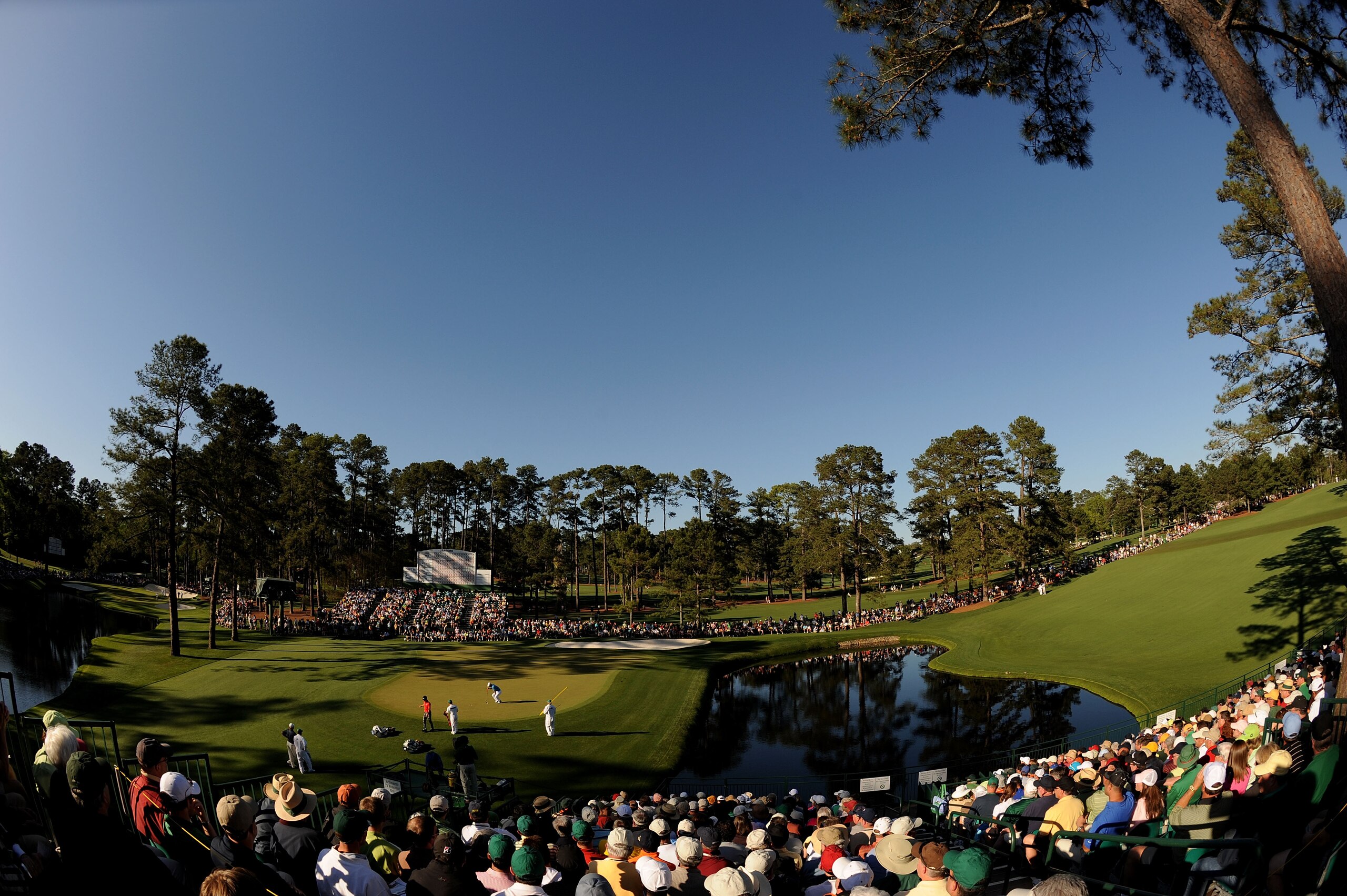 AUGUSTA, GA - APRIL 09:  Lee Westwood of England lines up a putt on the 15th hole during the second round of the 2010 Masters Tournament at Augusta National Golf Club on April 9, 2010 in Augusta, Georgia.  (Photo by Harry How/Getty Images)