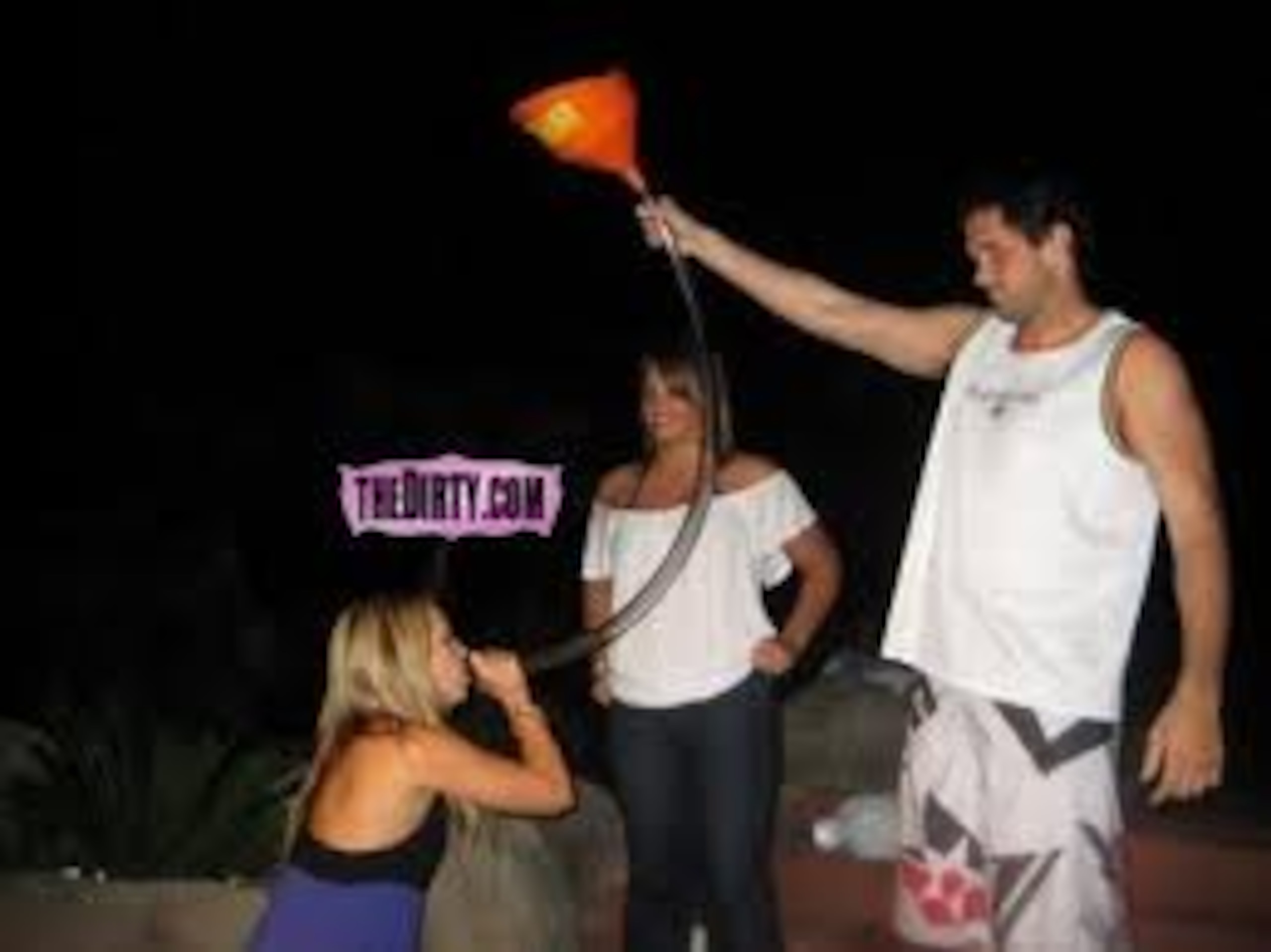 If Matt was as help to the Cardinals as he was to this young lady perhaps he'd still be their franchsie quarterback.