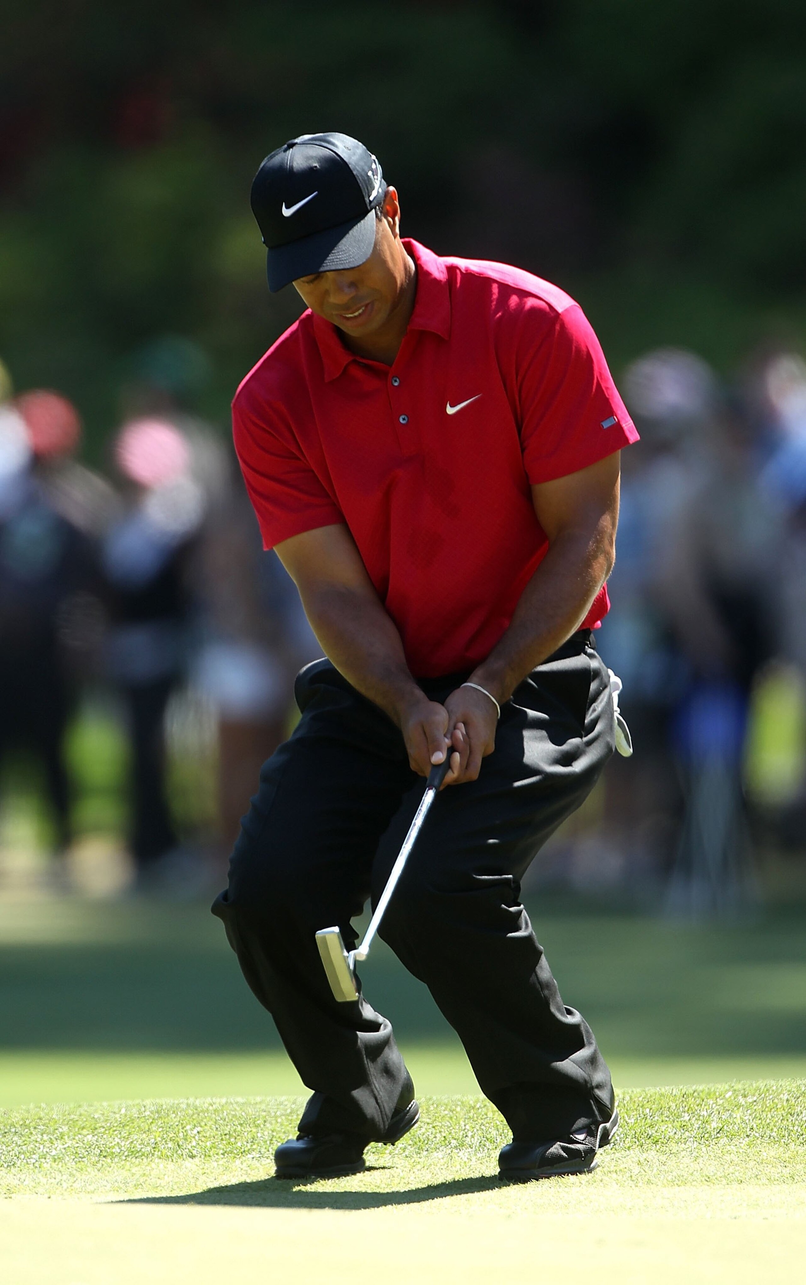 AUGUSTA, GA - APRIL 11: Tiger Woods during the final round of the 2010 Masters Tournament at Augusta National Golf Club on April 11, 2010 in Augusta, Georgia. (Photo by Streeter Lecka/Getty Images for Golf Week) AUGUSTA, GA - APRIL 11: Tiger Woods during the final round of the 2010 Masters Tournament at Augusta National Golf Club on April 11, 2010 in Augusta, Georgia. (Photo by Streeter Lecka/Getty Images for Golf Week)
