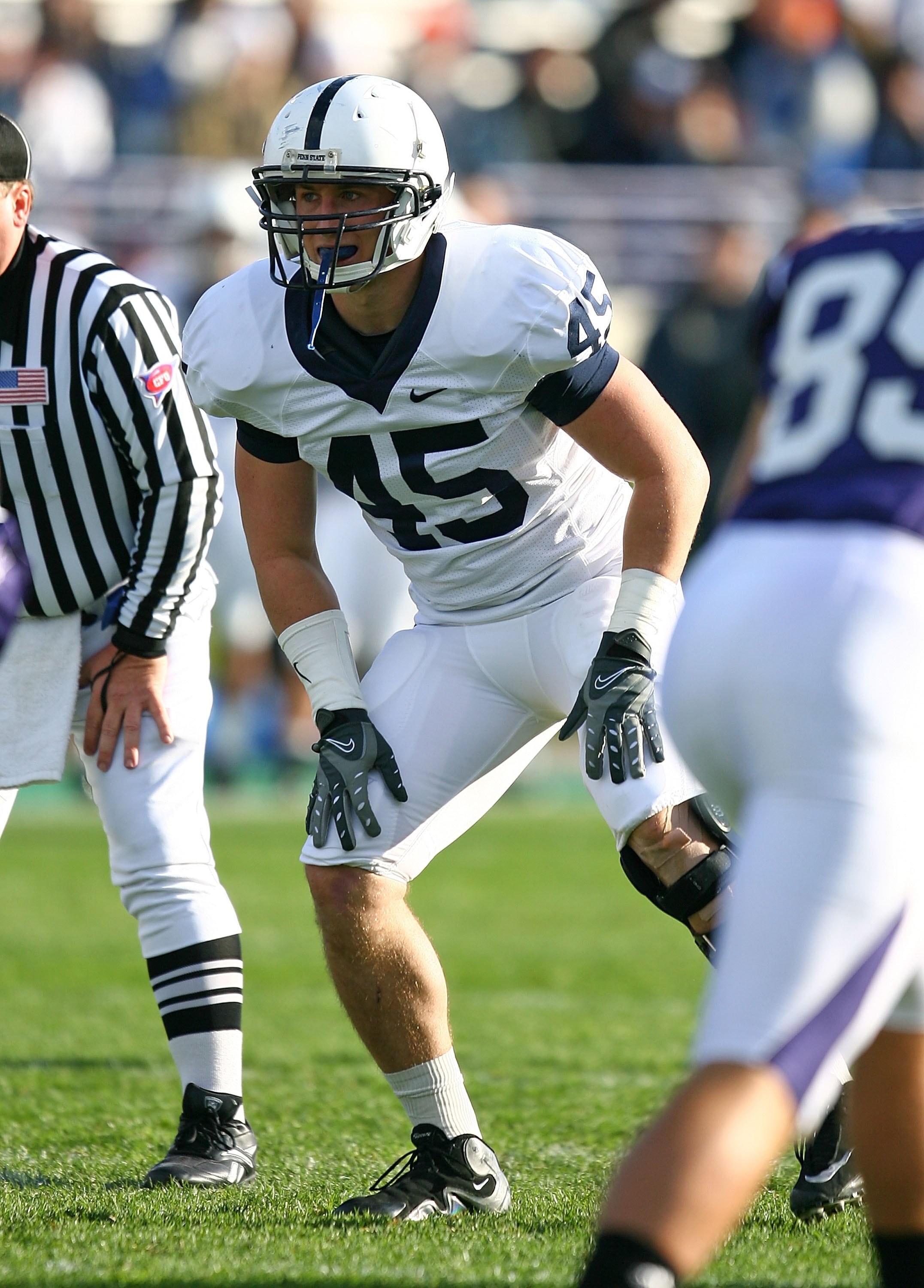 EVANSTON, IL - OCTOBER 31: Sean Lee #45 of the Penn State Nittany Lions awaits the start of play against the Northwestern Wildcats at Ryan Field on October 31, 2009 in Evanston, Illinois. Penn State defeated Northwestern 34-13. (Photo by Jonathan Daniel/G