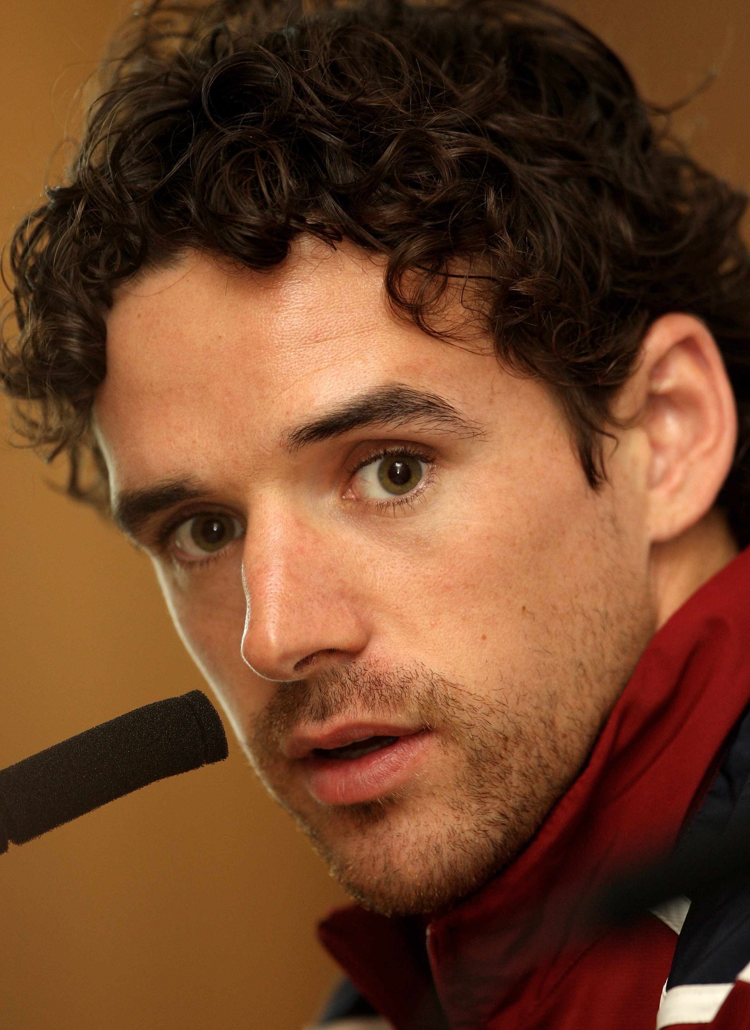 LONDON COLNEY, UNITED KINGDOM - MAY 26: Owen Hargreaves of England looks on during an England Press Conferance at the Grove on May 26, 2008 in London Colney, England. (Photo by Phil Cole/Getty Images) LONDON COLNEY, UNITED KINGDOM - MAY 26: Owen Hargreaves of England looks on during an England Press Conferance at the Grove on May 26, 2008 in London Colney, England. (Photo by Phil Cole/Getty Images)