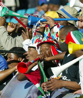 Take your pick: ignorant fans or these blarring horns