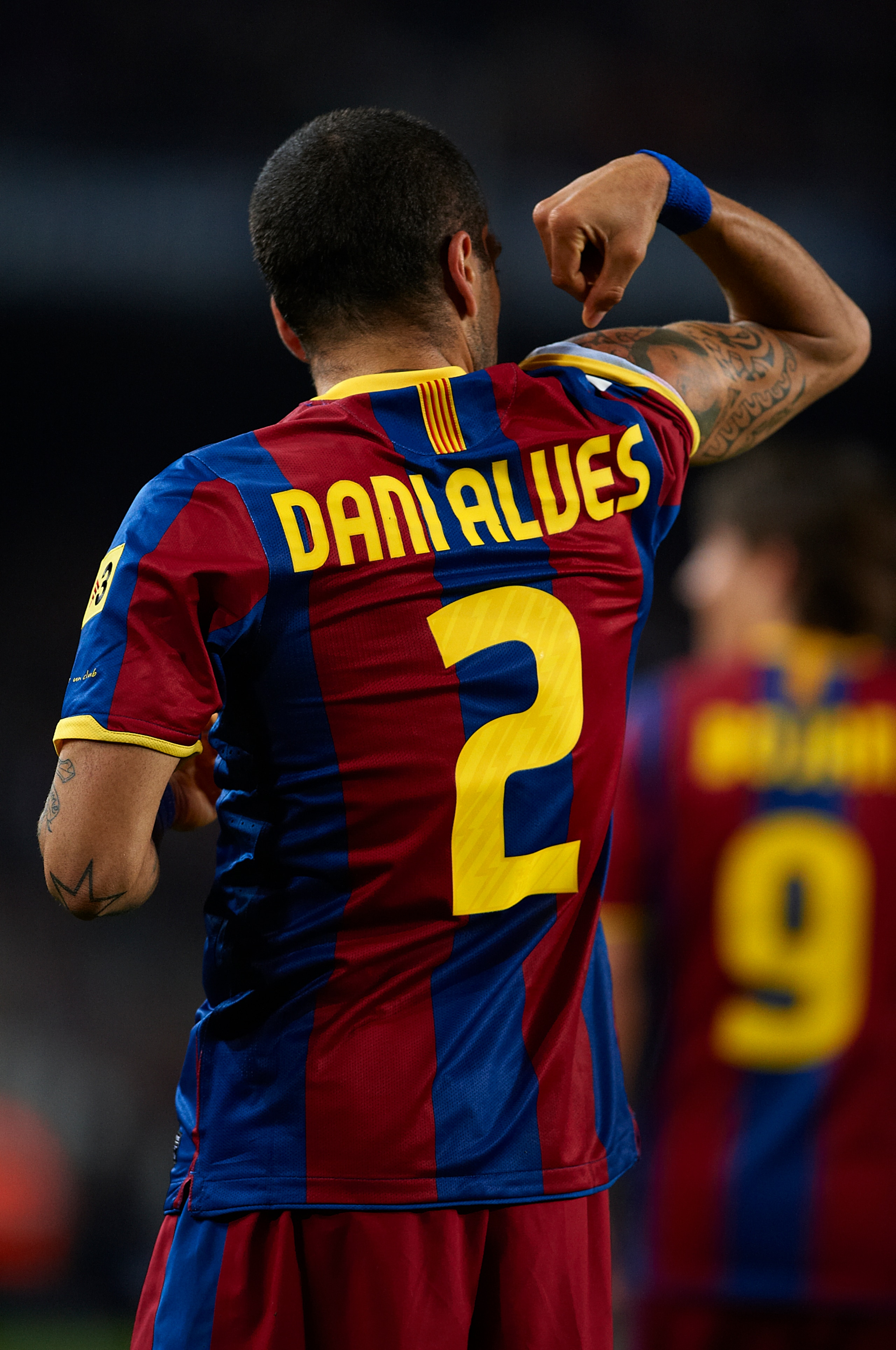 BARCELONA, SPAIN - MARCH 19: Daniel Alves of Barcelona celebrates after scoring the opening goal during the La Liga match between Barcelona and Getafe at Camp Nou on March 19, 2011 in Barcelona, Spain. (Photo by Manuel Queimadelos Alonso/Getty Images) BARCELONA, SPAIN - MARCH 19: Daniel Alves of Barcelona celebrates after scoring the opening goal during the La Liga match between Barcelona and Getafe at Camp Nou on March 19, 2011 in Barcelona, Spain. (Photo by Manuel Queimadelos Alonso/Getty Images)