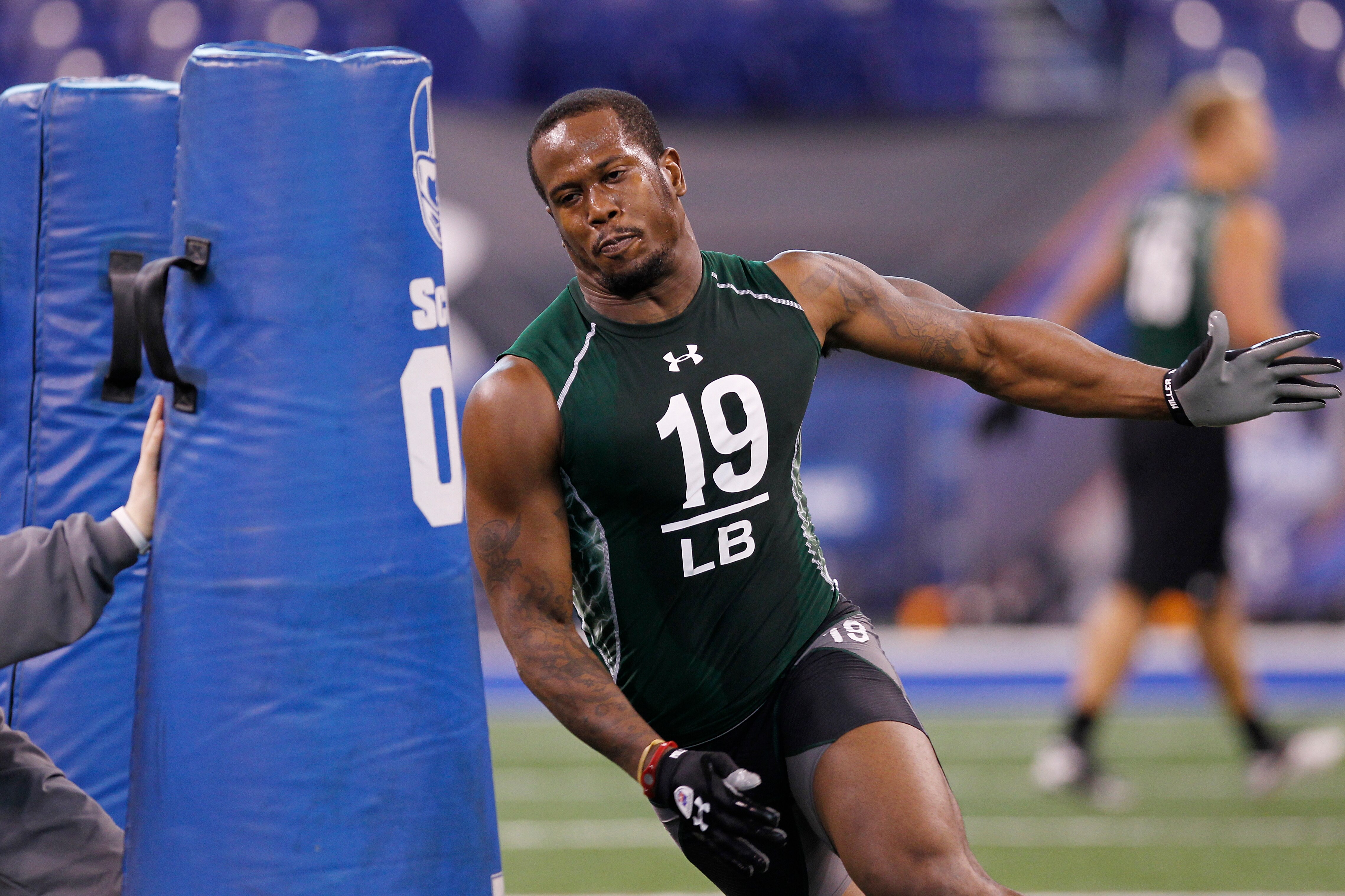 INDIANAPOLIS, IN - FEBRUARY 28: Von Miller of Texas A&M works out during the 2011 NFL Scouting Combine at Lucas Oil Stadium on February 28, 2011 in Indianapolis, Indiana. (Photo by Joe Robbins/Getty Images)