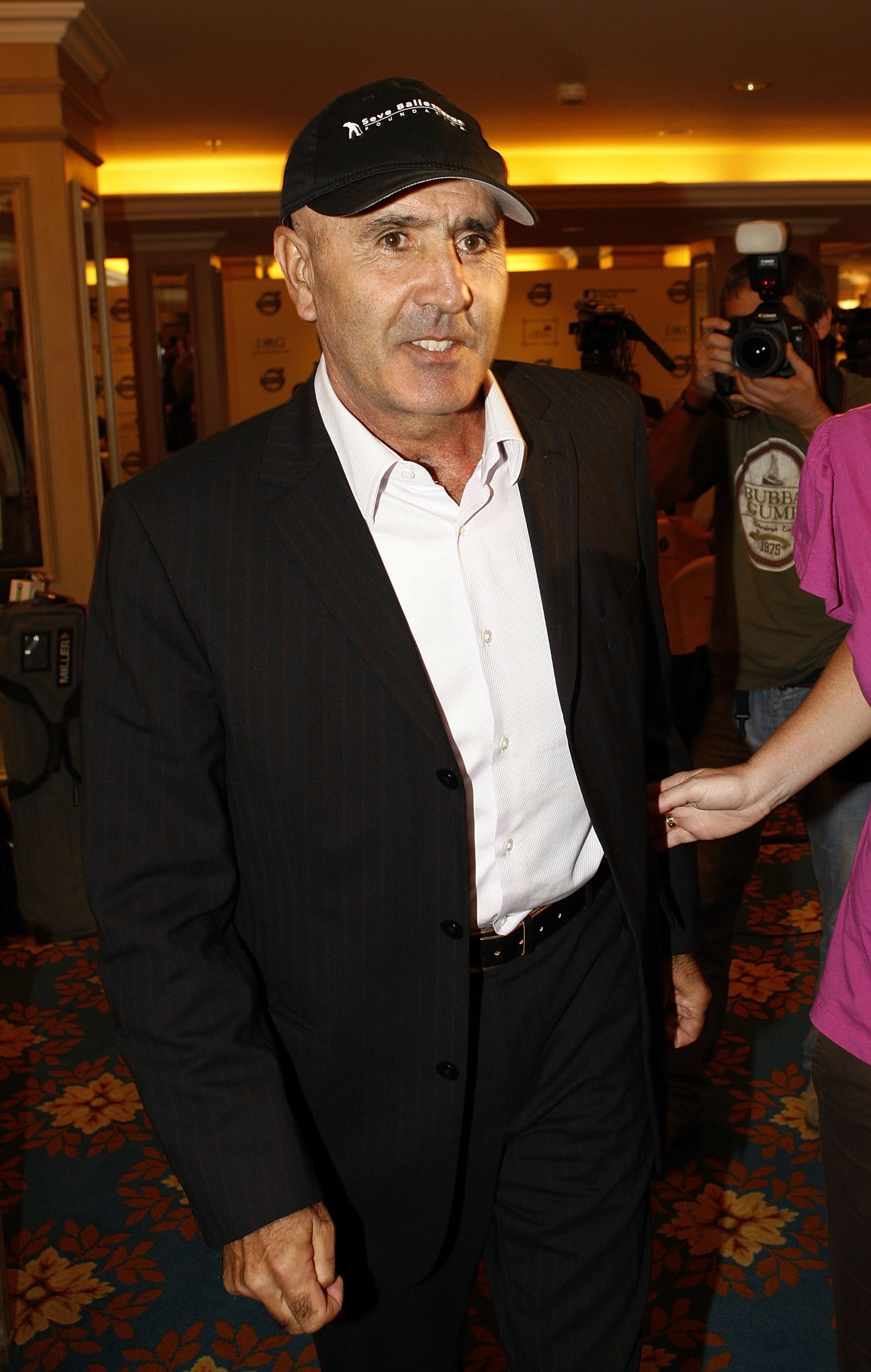 MADRID, SPAIN - OCTOBER 14: Seve Ballesteros of Spain departs the press conference of the Volvo World Match Play Championship 2009 presentation at Intercontinental Hotel on October 14, 2009 in Madrid, Spain. Ballesteros, who is recovering from cancer whic