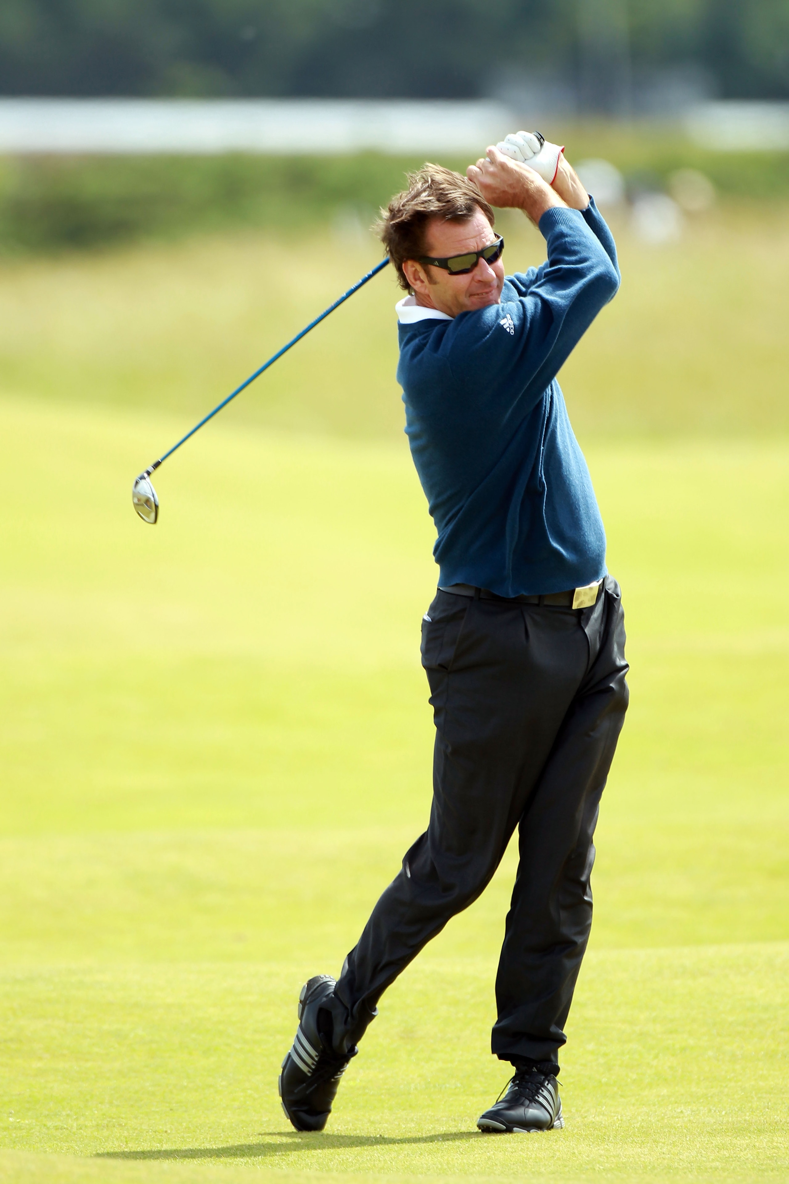 ST ANDREWS, SCOTLAND - JULY 16:  Sir Nick Faldo of England hits a shot on the fourth hole during the second round of the 139th Open Championship on the Old Course, St Andrews on July 16, 2010 in St Andrews, Scotland.  (Photo by Warren Little/Getty Images)