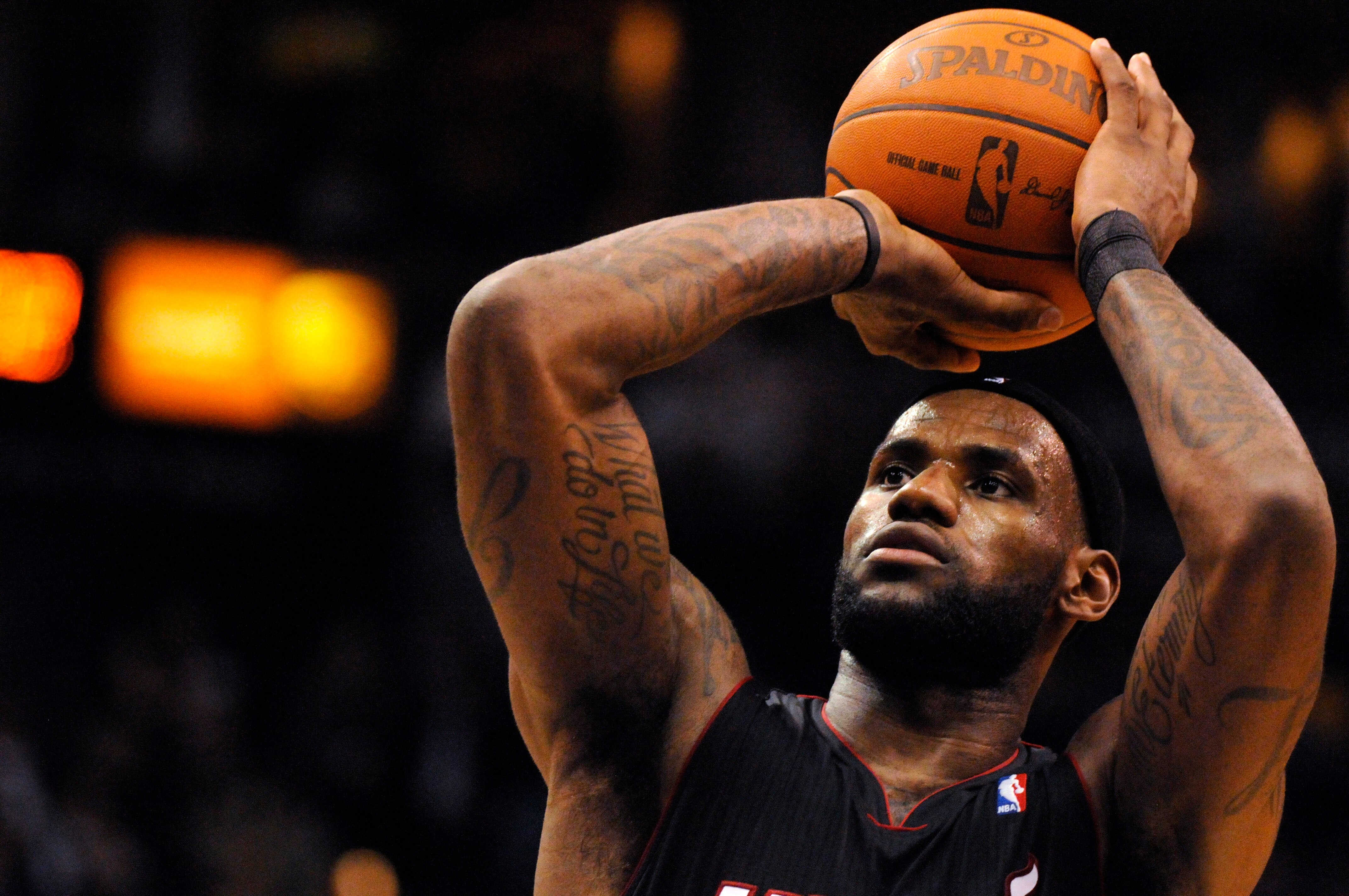 MINNEAPOLIS, MN - APRIL 1: LeBron James #6 of Miami Heat shots a free throw against the Minnesota Timberwolves during a basketball game at Target Center on April 1, 2011 in Minneapolis, Minnesota. NOTE TO USER: User expressly acknowledges and agrees that,