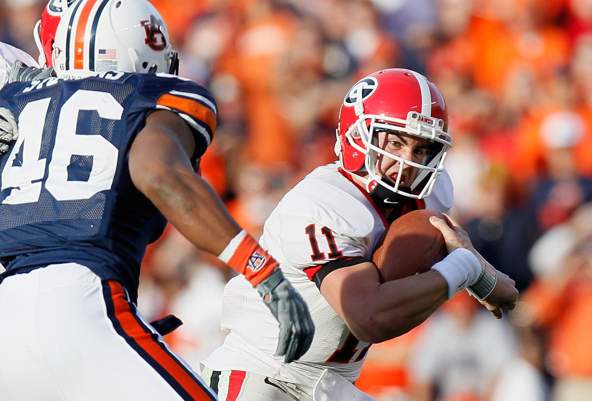 AUBURN, AL - NOVEMBER 13:  Quarterback Aaron Murray #11 of the Georgia Bulldogs against the Auburn Tigers at Jordan-Hare Stadium on November 13, 2010 in Auburn, Alabama.  (Photo by Kevin C. Cox/Getty Images)