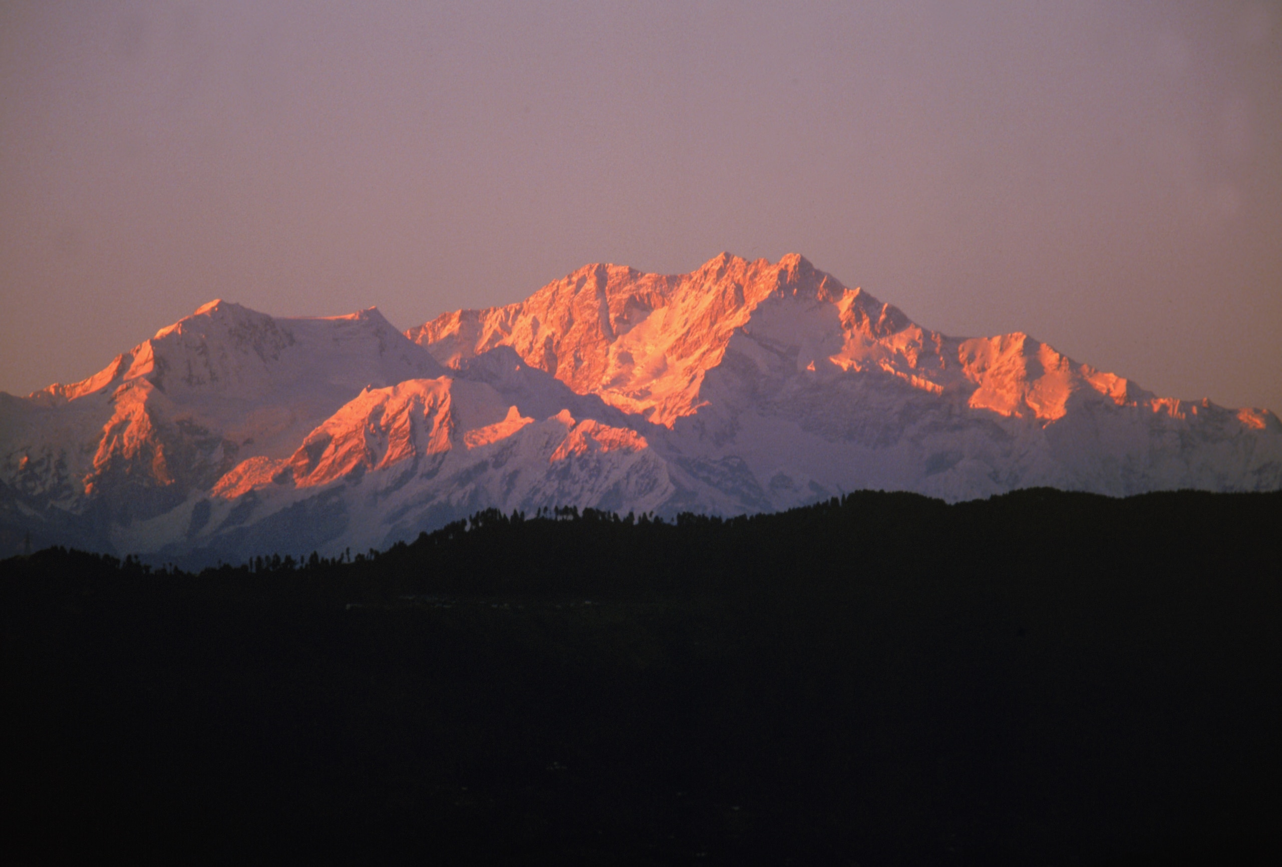 DARJEELING - NOVEMBER:  Views of the peaks during the Mount Everest Challenge Marathon, which winds past spectacular views of Everest and Kanchenjunga at Sandakphu National Park in the month of November 1995 near Darjeeling, India.
