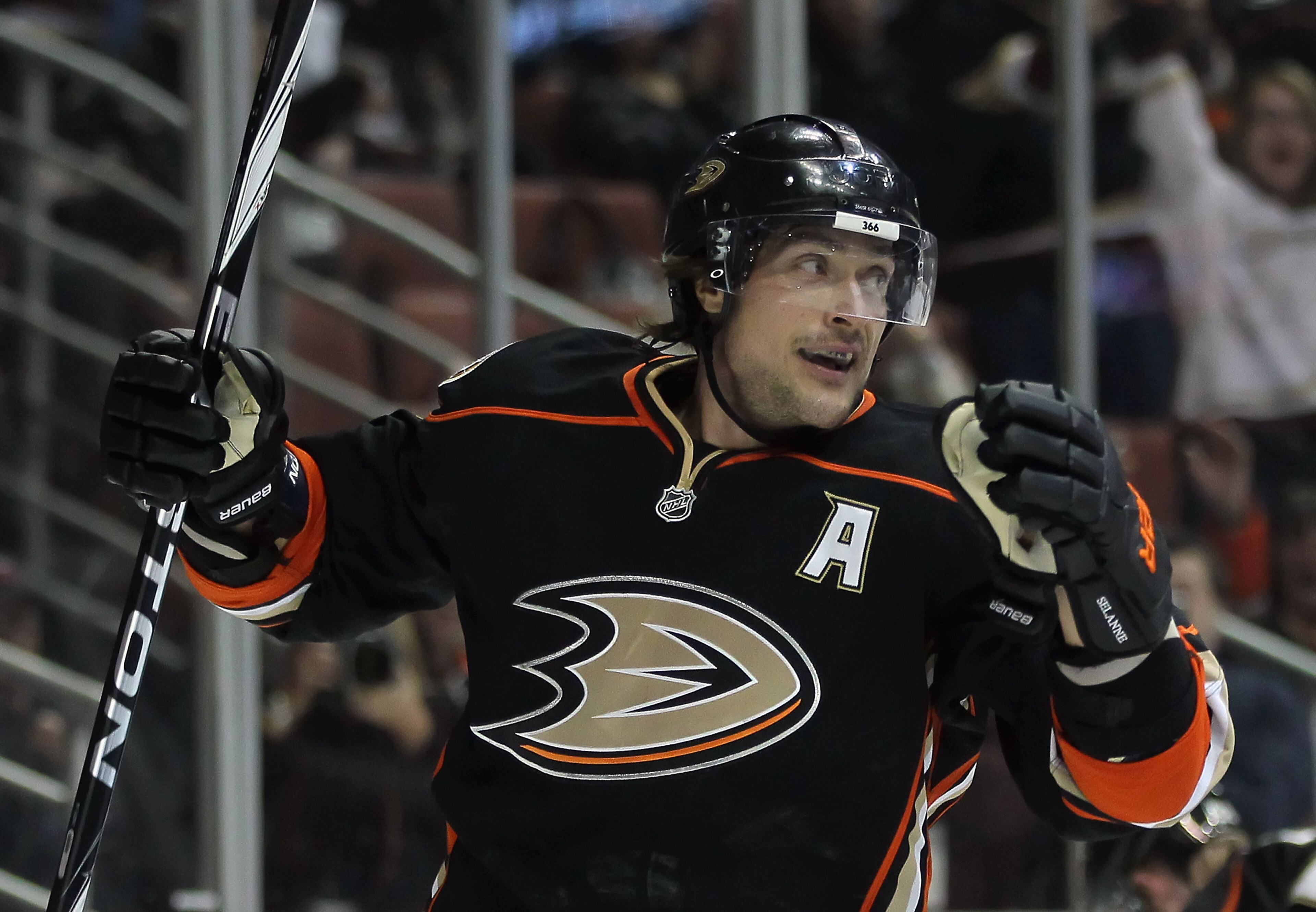 ANAHEIM, CA - JANUARY 16:  Teemu Selanne #8 of the Anaheim Ducks celebrates a goal against the Edmonton Oilers in the first period at the Honda Center on January 16, 2011 in Anaheim, California.  (Photo by Jeff Gross/Getty Images)
