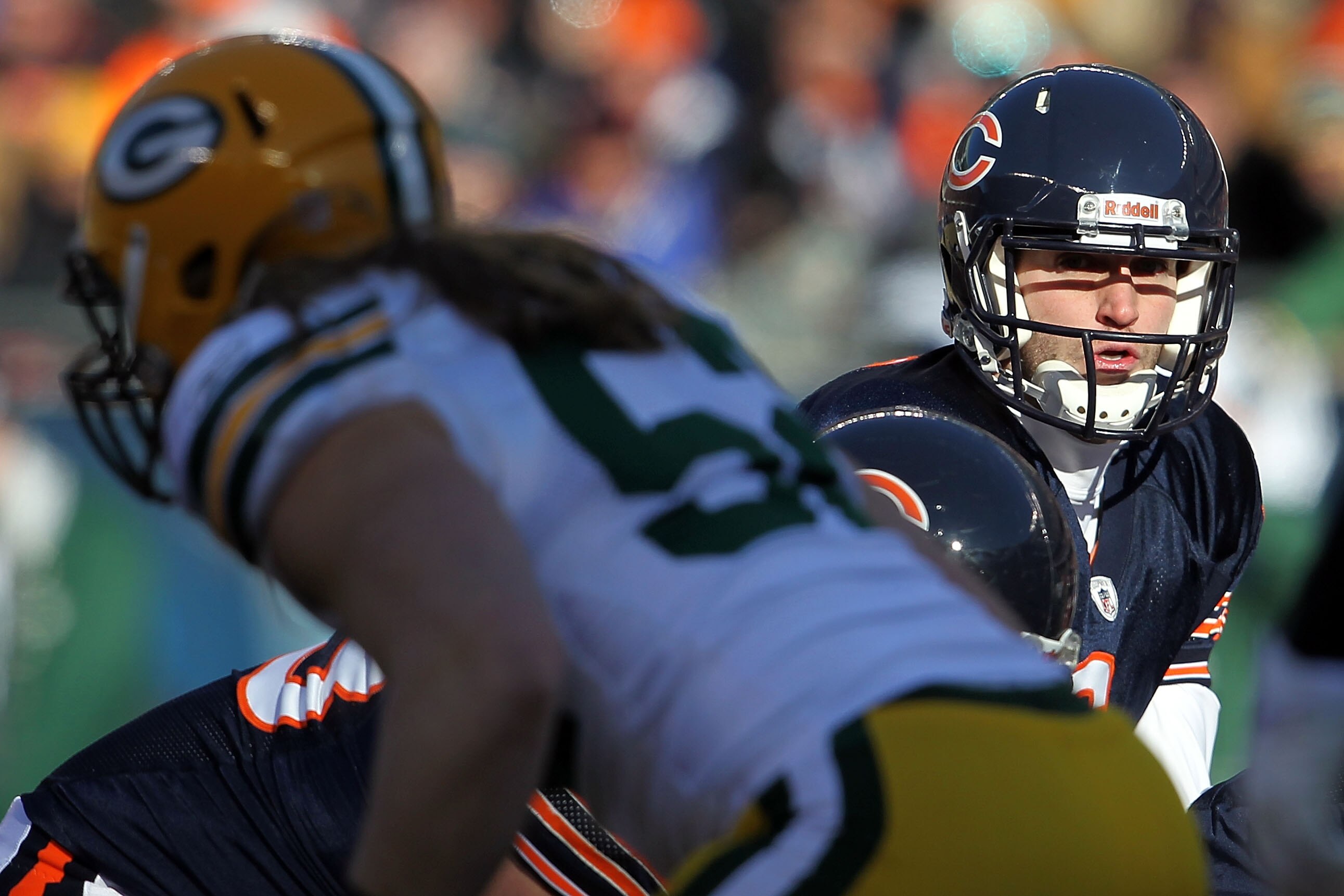 CHICAGO, IL - JANUARY 23:  Quarterback Jay Cutler #6 of the Chicago Bears looks on from under center while taking on the Green Bay Packers in the NFC Championship Game at Soldier Field on January 23, 2011 in Chicago, Illinois.  (Photo by Jamie Squire/Gett
