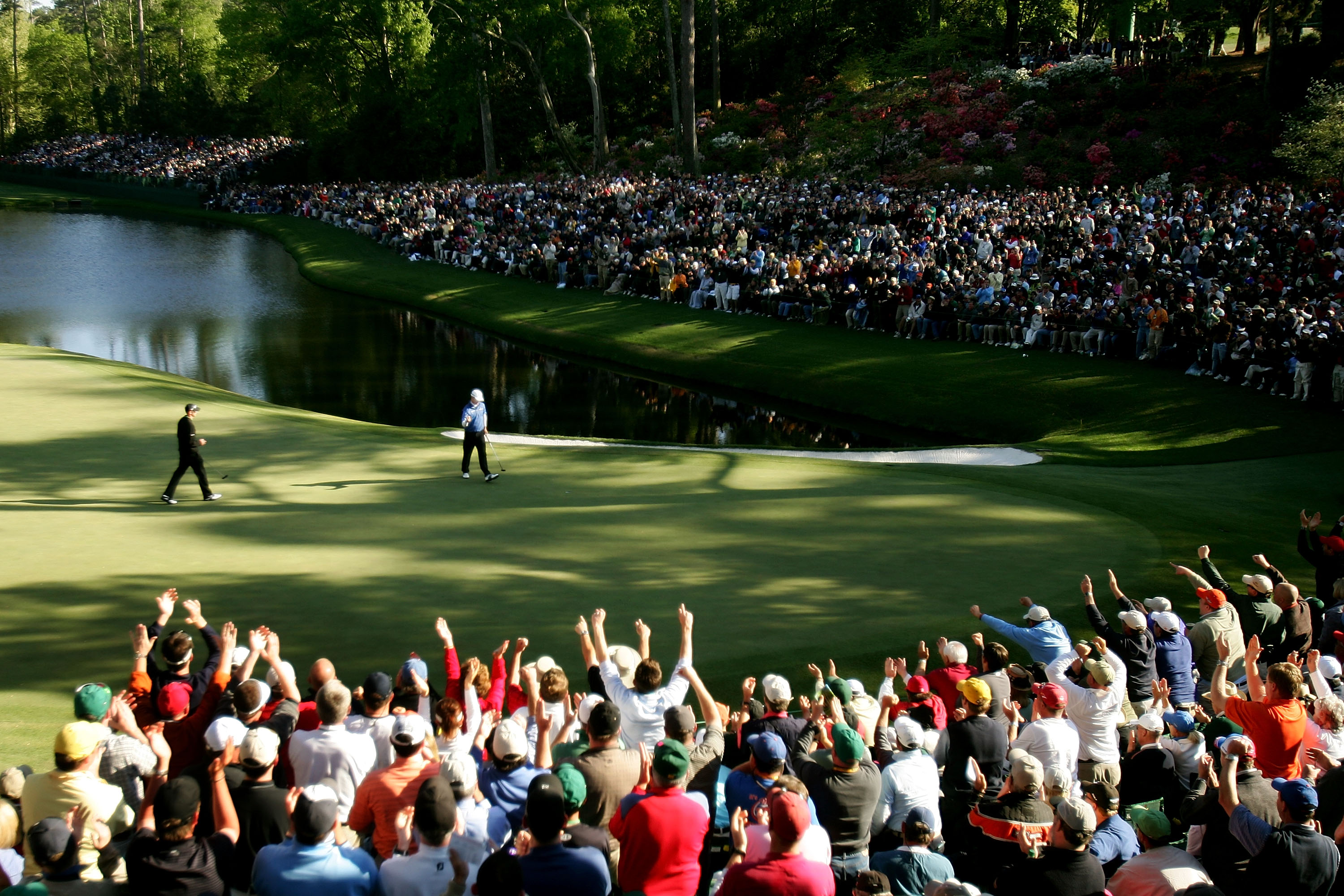 AUGUSTA, GA - APRIL 08:  Zach Johnson celebrates his birdie putt on the 16th green during the final round of The Masters at the Augusta National Golf Club on April 8, 2007 in Augusta, Georgia.  (Photo by David Cannon/Getty Images)