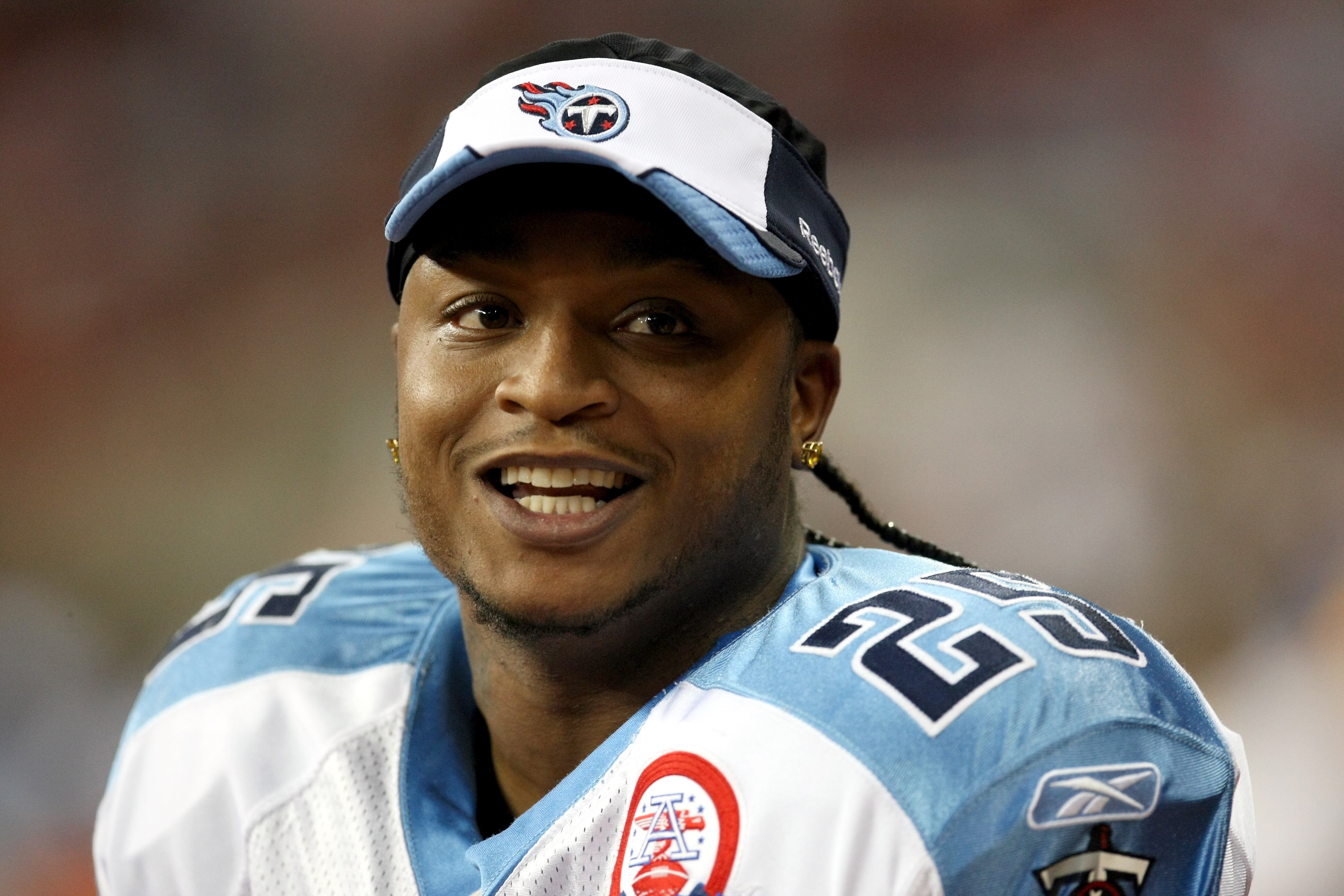 HOUSTON - NOVEMBER 23:  Running back LenDale White #25 of the Tennessee Titans smiles during the game with the Houston Texans on November 23, 2009  at Reliant Stadium in Houston, Texas.  (Photo by Stephen Dunn/Getty Images)
