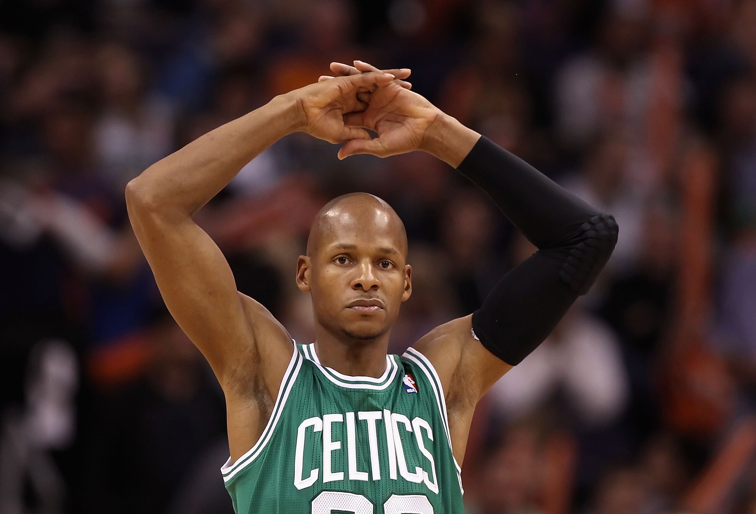PHOENIX, AZ - JANUARY 28: Ray Allen #20 of the Boston Celtics during the NBA game against the Phoenix Suns at US Airways Center on January 28, 2011 in Phoenix, Arizona. The Suns defeated the Celtics 88-71. NOTE TO USER: User expressly acknowledges and PHOENIX, AZ - JANUARY 28: Ray Allen #20 of the Boston Celtics during the NBA game against the Phoenix Suns at US Airways Center on January 28, 2011 in Phoenix, Arizona. The Suns defeated the Celtics 88-71. NOTE TO USER: User expressly acknowledges and