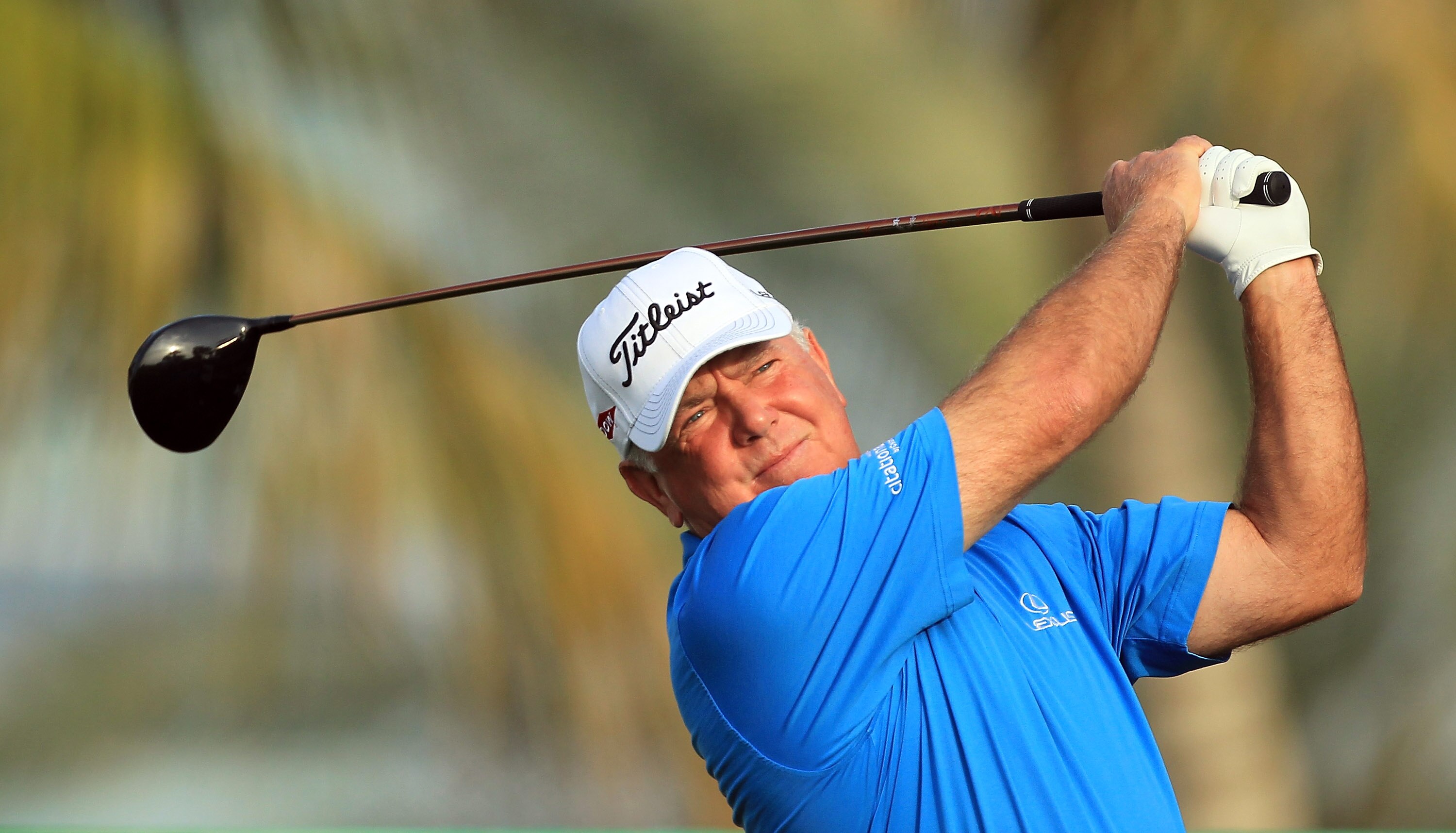 DUBAI, UNITED ARAB EMIRATES - FEBRUARY 11:  Mark O'Meara of the USA during the second round of the 2011 Omega Dubai Desert Classic on the Majilis Course at the Emirates Golf Club on February 11, 2011 in Dubai, United Arab Emirates.  (Photo by David Cannon