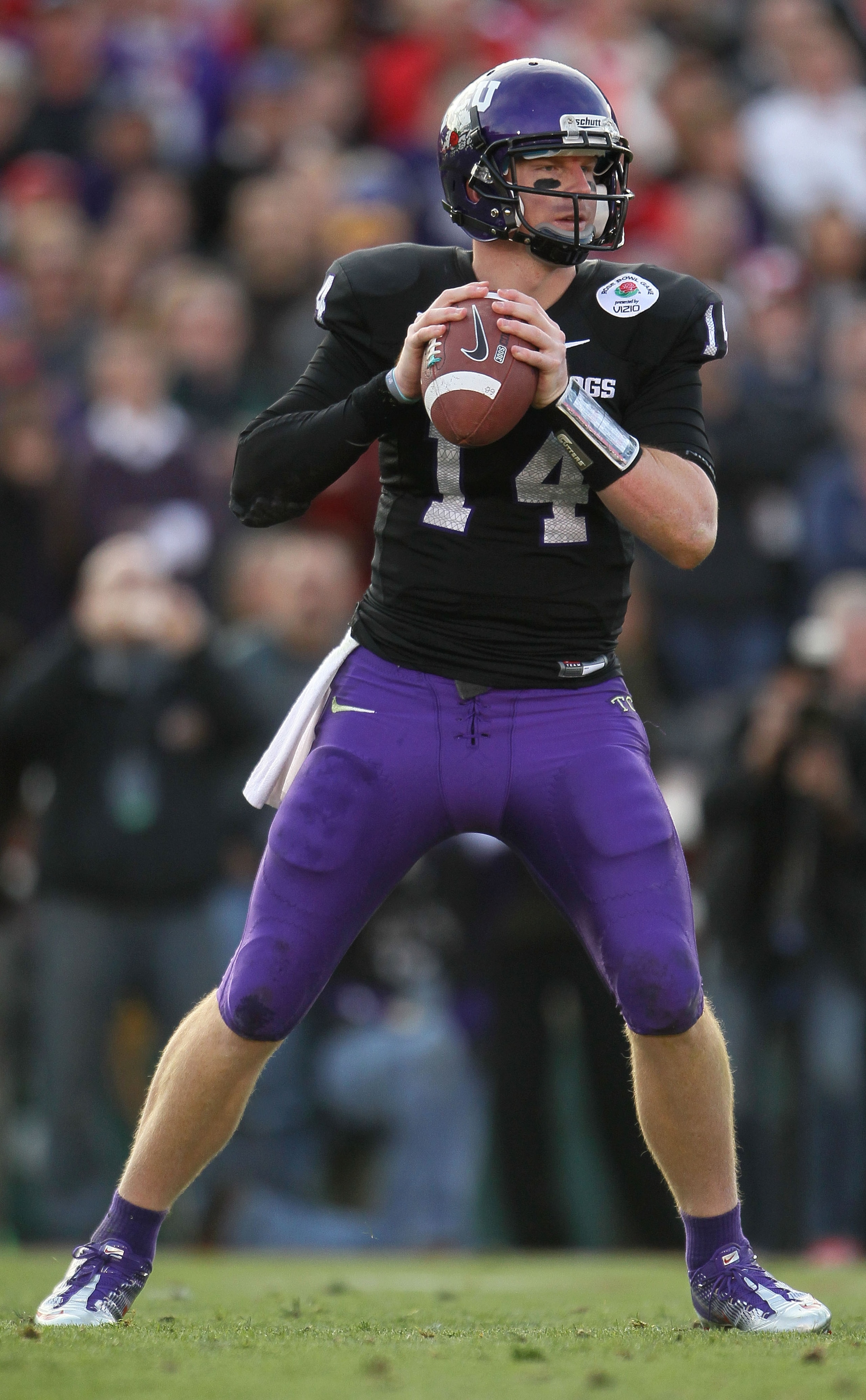 PASADENA, CA - JANUARY 01: Quarterback Andy Dalton #14 of the TCU Horned Frogs looks to pass against the Wisconsin Badgers in the 97th Rose Bowl game on January 1, 2011 in Pasadena, California. (Photo by Jeff Gross/Getty Images) PASADENA, CA - JANUARY 01: Quarterback Andy Dalton #14 of the TCU Horned Frogs looks to pass against the Wisconsin Badgers in the 97th Rose Bowl game on January 1, 2011 in Pasadena, California. (Photo by Jeff Gross/Getty Images)