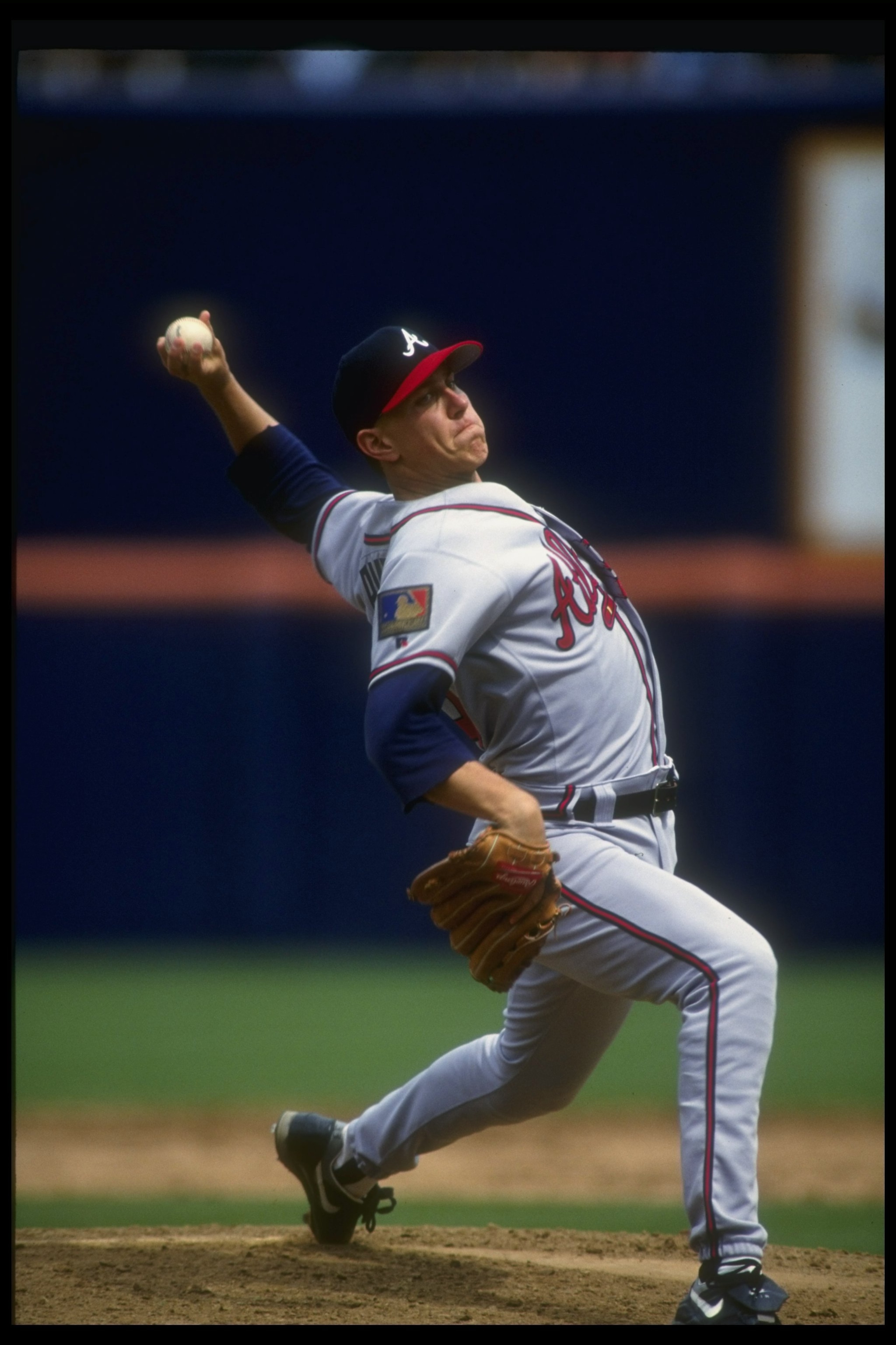 7 Apr 1994: Pitcher Steve Avery of the Atlanta Braves throws the ball during a game against the San Diego Padres at Jack Murphy Stadium in San Diego, California. 7 Apr 1994: Pitcher Steve Avery of the Atlanta Braves throws the ball during a game against the San Diego Padres at Jack Murphy Stadium in San Diego, California.