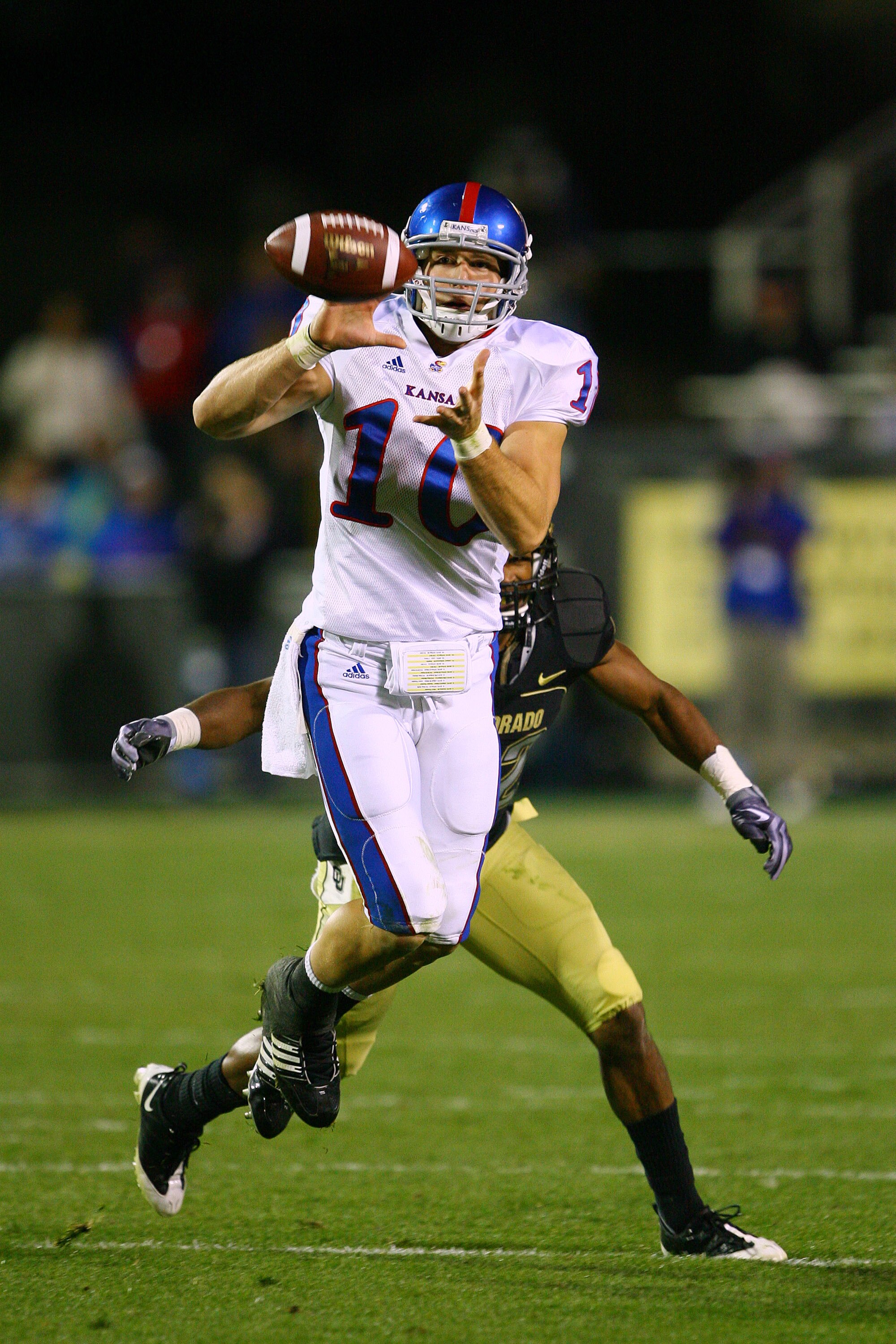 BOULDER, CO - OCTOBER 17: Kerry Meier #10 of the Kansas Jayhawks catches a pass against the Colorado Buffaloes at Folsom Field on October 17, 2009 in Boulder, Colorado. (Photo by Garrett W. Ellwood/Getty Images)