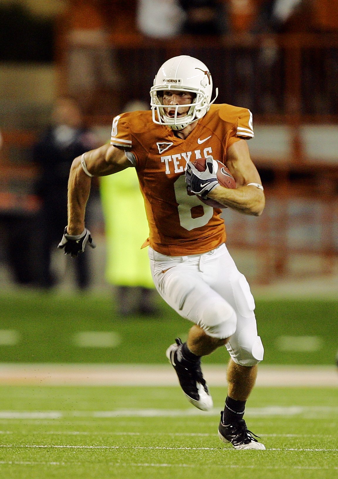 AUSTIN, TX - OCTOBER 10:  Jordan Shipley #8 of the Texas Longhorns returns a punt 74 yards for a touchdown against the Colorado Buffaloes on October 10, 2009 at Darrell K Royal-Texas Memorial Stadium in Austin, Texas.  Texas won 38-14.  (Photo by Brian Ba
