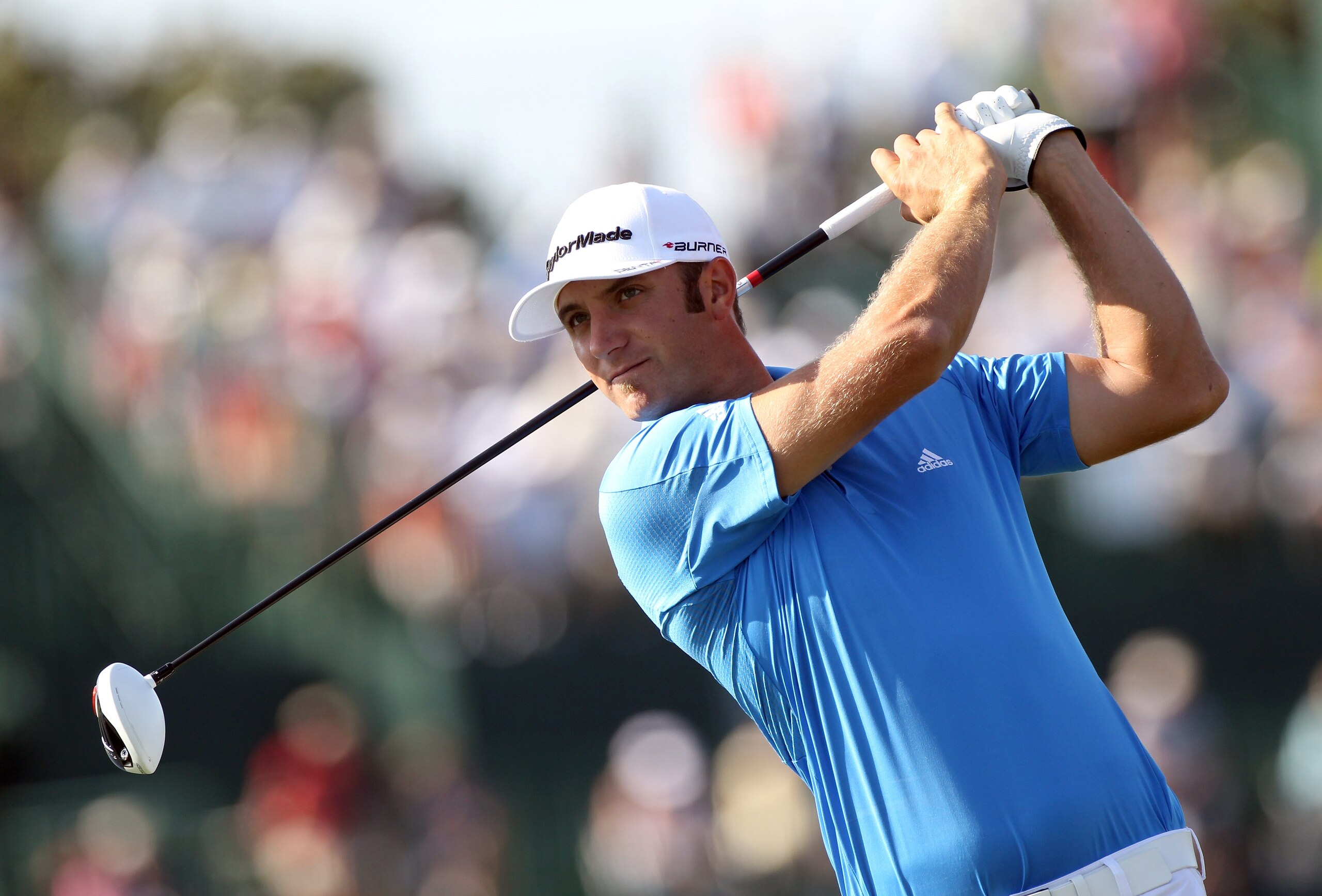 ORLANDO, FL - MARCH 24:  Dustin Johnson plays a shot on the 16th hole during the first round of the Arnold Palmer Invitational presented by MasterCard at the Bay Hill Club and Lodge on March 24, 2011 in Orlando, Florida.  (Photo by Sam Greenwood/Getty Ima