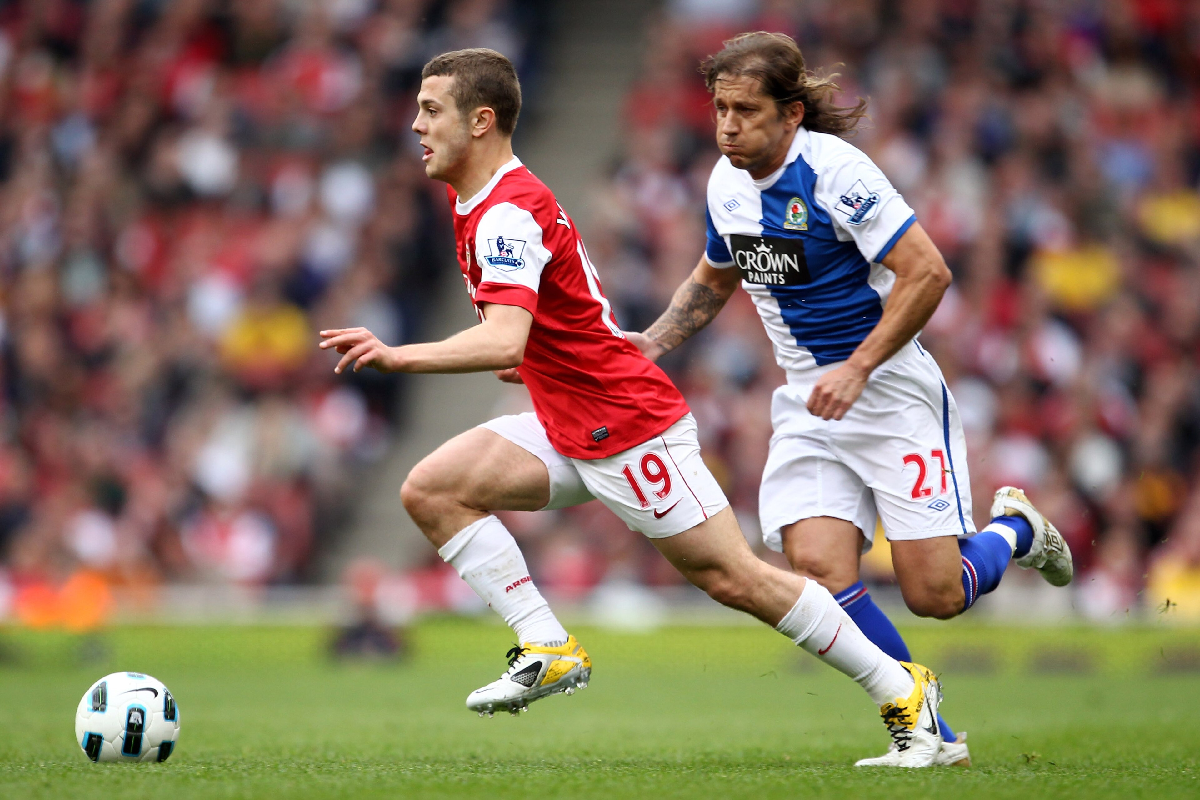 LONDON, ENGLAND - APRIL 02: Michel Salgado of Blackburn pursues Jack Wilshere of Arsenal during the Barclays Premier League match between Arsenal and Blackburn Rovers at the Emirates Stadium on April 2, 2011 in London, England. (Photo by Julian Finney/G LONDON, ENGLAND - APRIL 02: Michel Salgado of Blackburn pursues Jack Wilshere of Arsenal during the Barclays Premier League match between Arsenal and Blackburn Rovers at the Emirates Stadium on April 2, 2011 in London, England. (Photo by Julian Finney/G