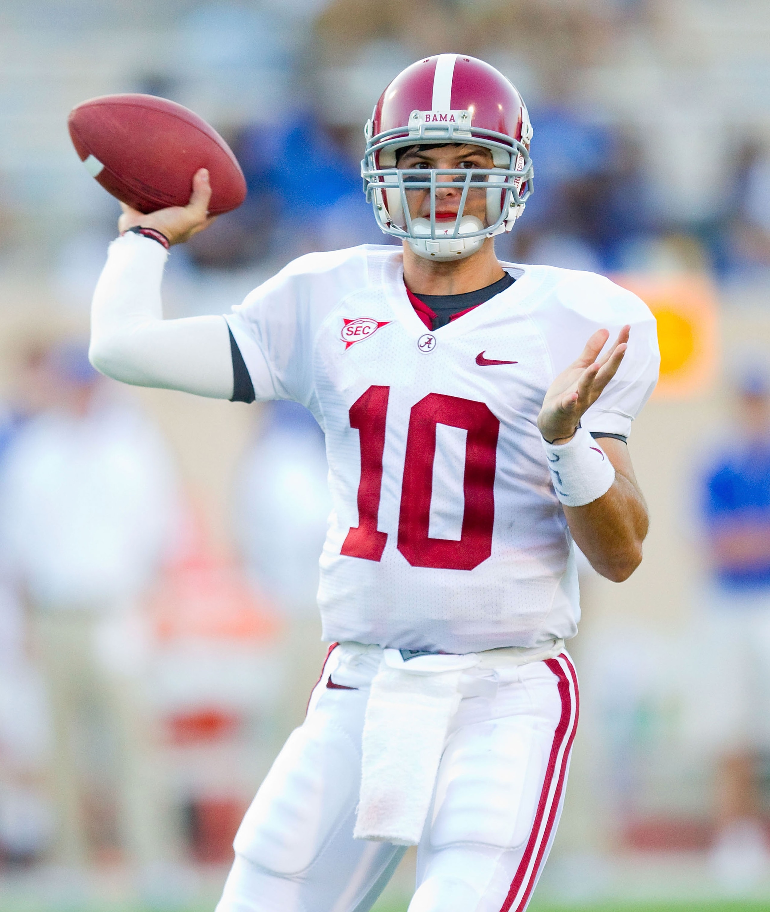 DURHAM, NC - SEPTEMBER 18: A.J. McCarron #10 of the Alabama Crimson Tide makes a pass during fourth quarter action against the Duke Blue Devils at Wallace Wade Stadium on September 18, 2010 in Durham, North Carolina. The Crimson Tide defeated the Blue De DURHAM, NC - SEPTEMBER 18: A.J. McCarron #10 of the Alabama Crimson Tide makes a pass during fourth quarter action against the Duke Blue Devils at Wallace Wade Stadium on September 18, 2010 in Durham, North Carolina. The Crimson Tide defeated the Blue De
