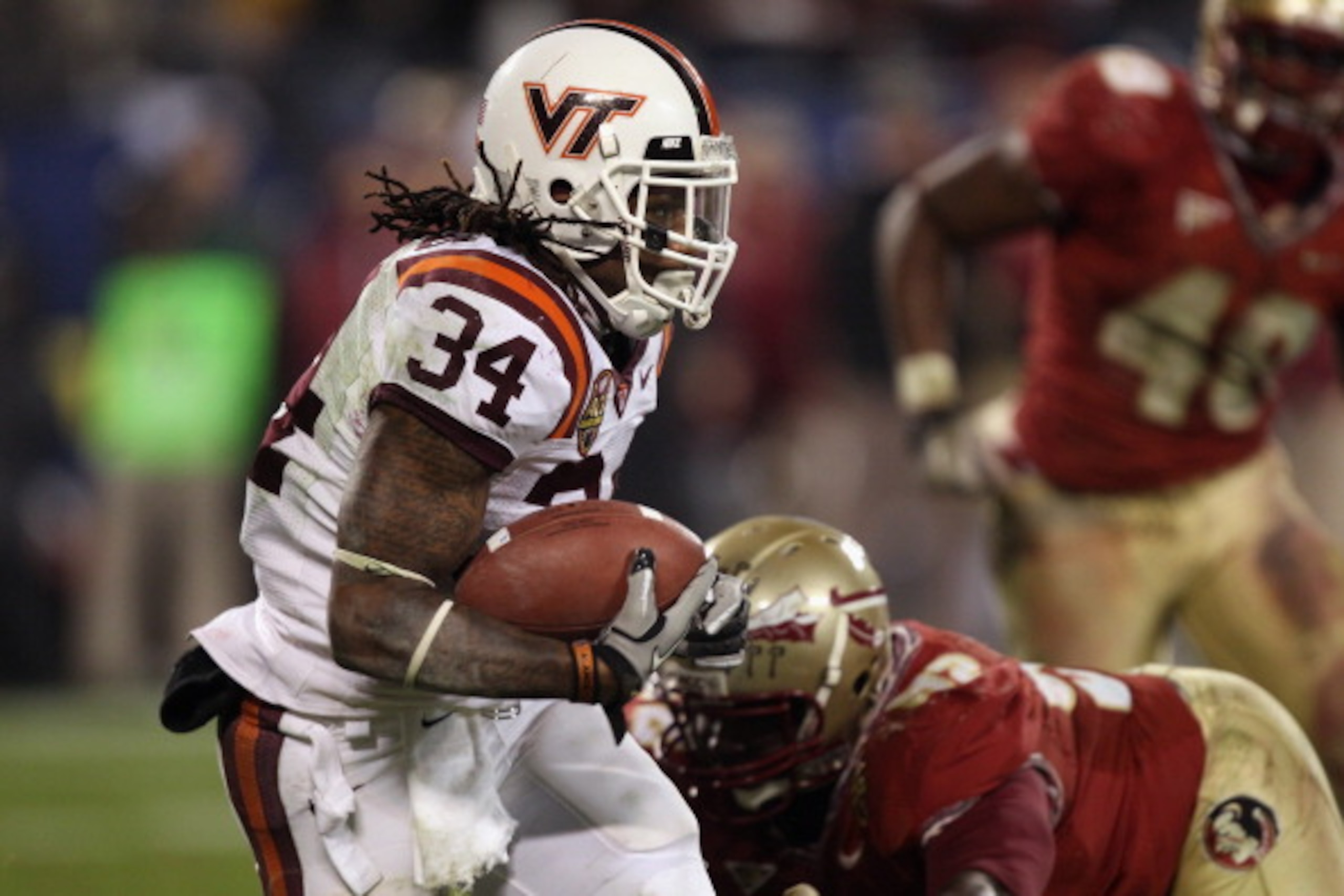CHARLOTTE, NC - DECEMBER 04: Ryan Williams #34 of the Virginia Tech Hokies against the Florida State Seminoles during their game at Bank of America Stadium on December 4, 2010 in Charlotte, North Carolina. (Photo by Streeter Lecka/Getty Images) CHARLOTTE, NC - DECEMBER 04: Ryan Williams #34 of the Virginia Tech Hokies against the Florida State Seminoles during their game at Bank of America Stadium on December 4, 2010 in Charlotte, North Carolina. (Photo by Streeter Lecka/Getty Images)