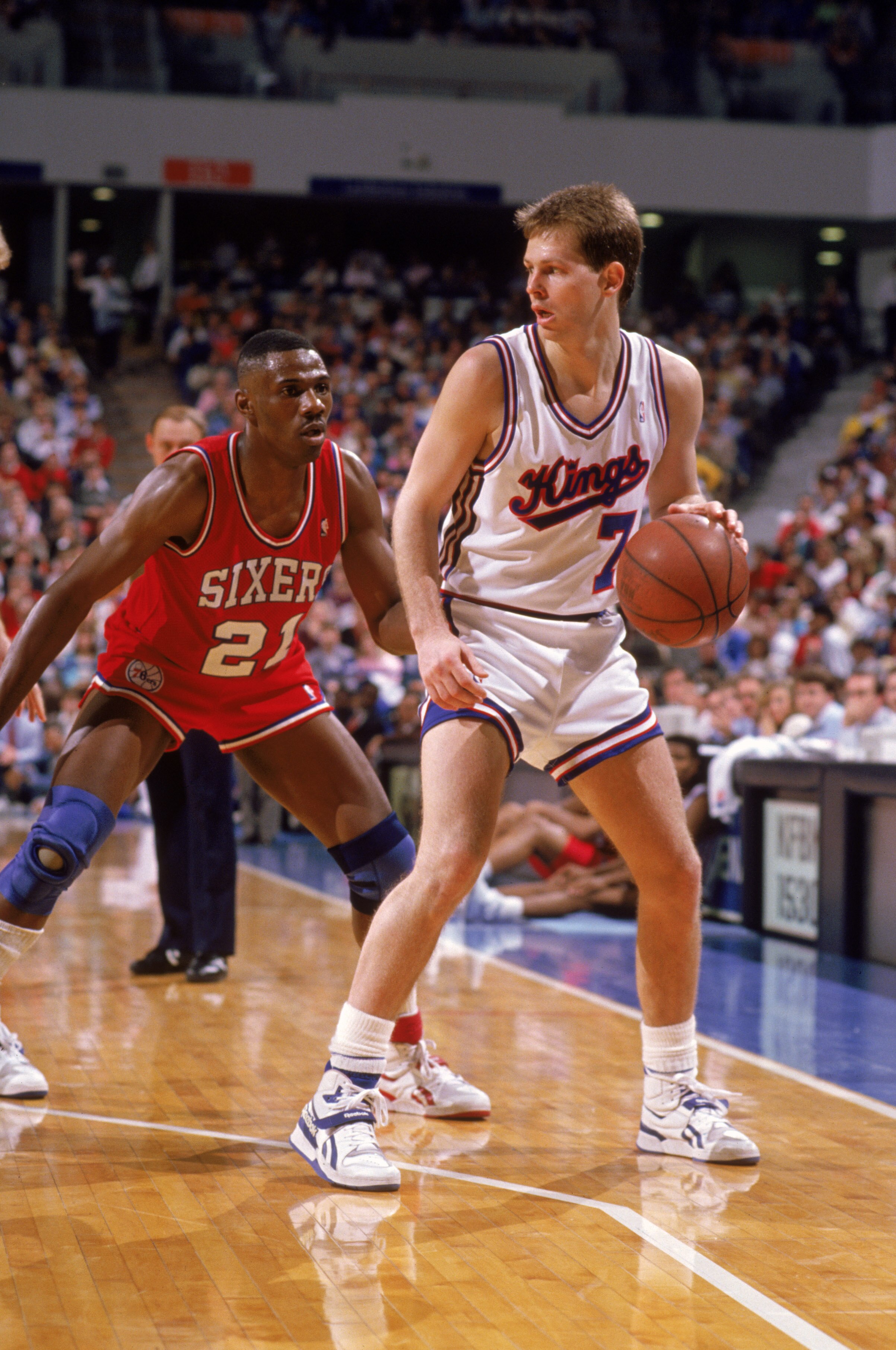 SACRAMENTO, CA - 1988:  Danny Ainge #7 of the Sacramento Kings dribbles the ball during an NBA game at Arco Arena in Sacramento, California in 1988.  (Photo by: Otto Greule Jr/Getty Images)