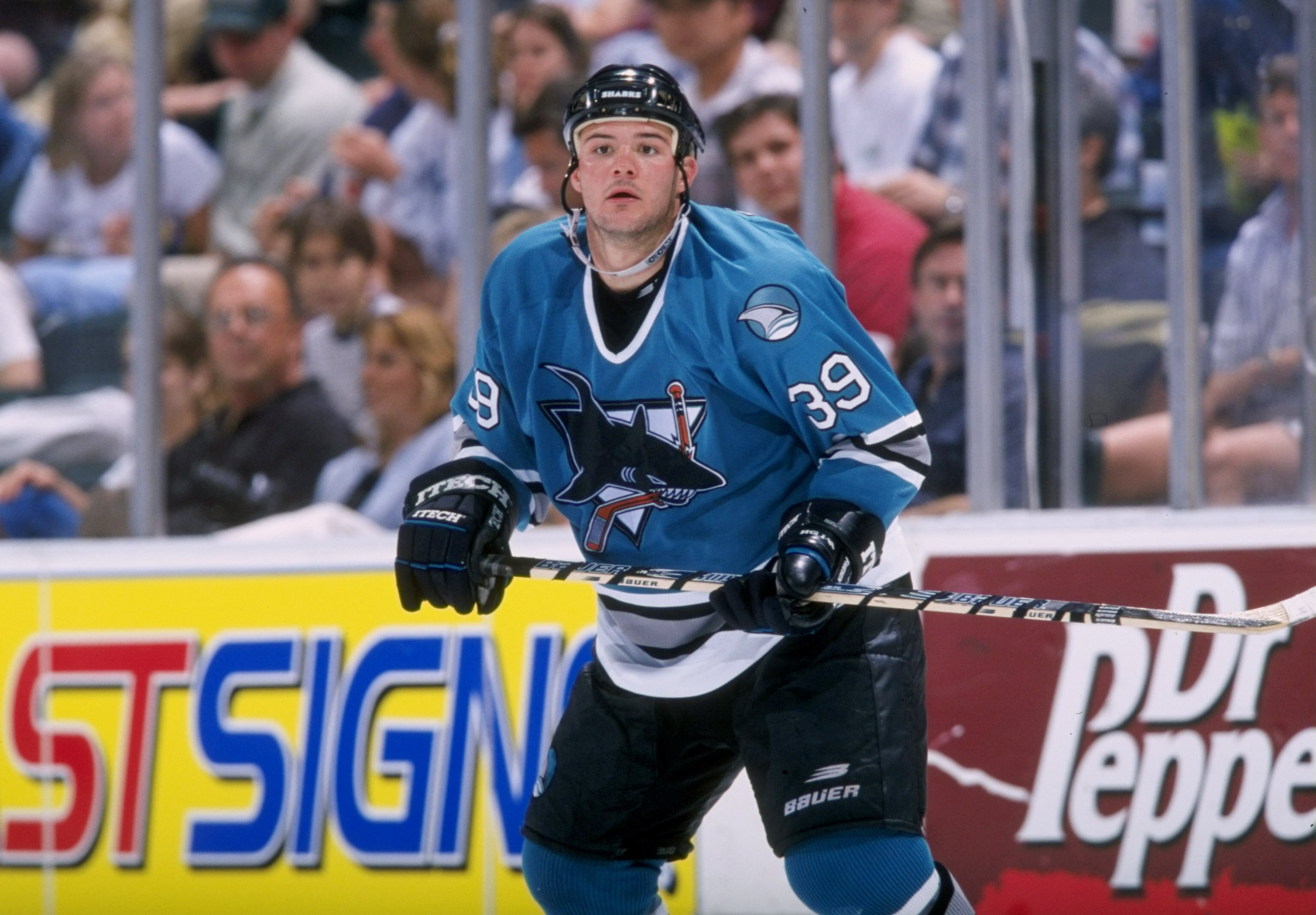 28 Mar 1998:  Left wing Jeff Friesen of the San Jose Sharks in action during a game against the Dallas Stars at Reunion Arena in Dallas, Texas. The Sharks defeated the Stars 4-1. Mandatory Credit: Stephen Dunn  /Allsport