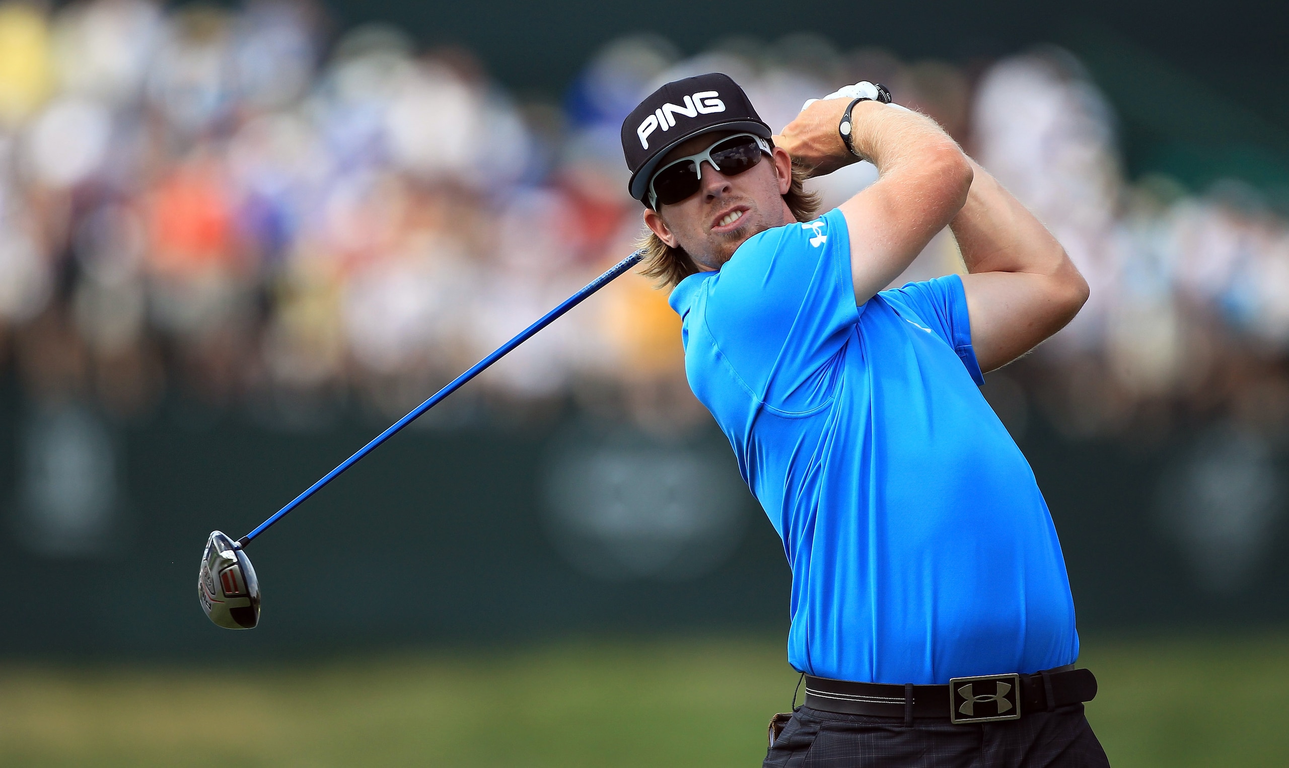 ORLANDO, FL - MARCH 27: Hunter Mahan of the USA plays his tee shot on the 16th hole during the final round of the 2011 Arnold Palmer Invitational presented by Mastercard at the Bay Hill Lodge and Country Club on March 27, 2011 in Orlando, Florida. (Phot ORLANDO, FL - MARCH 27: Hunter Mahan of the USA plays his tee shot on the 16th hole during the final round of the 2011 Arnold Palmer Invitational presented by Mastercard at the Bay Hill Lodge and Country Club on March 27, 2011 in Orlando, Florida. (Phot