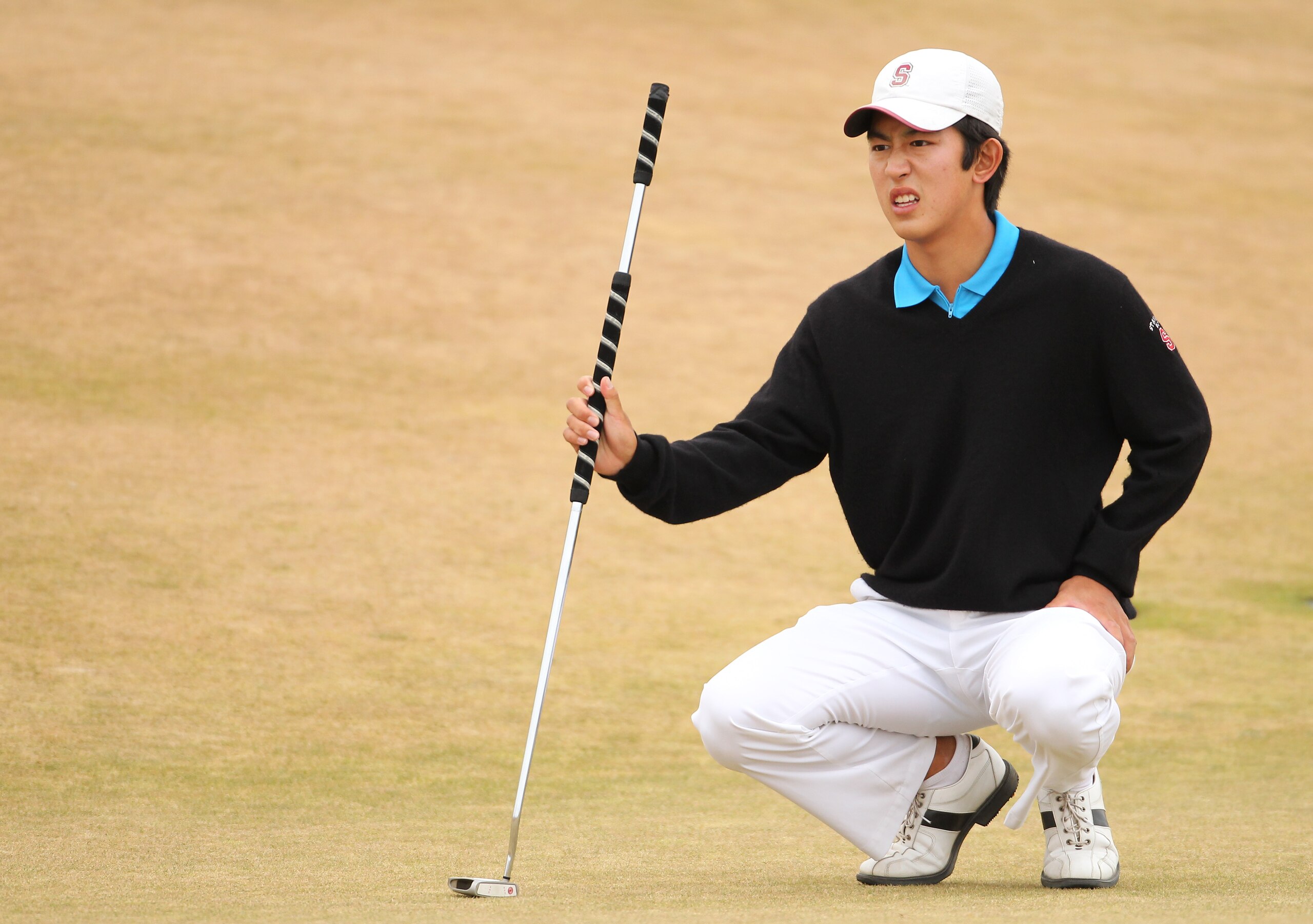 UNIVERSITY PLACE, WA - AUGUST 29: David Chung lines up a putt on No. 11 on the final day of the U.S. Amateur Golf Championship on August 29, 2010 at Chambers Bay in University Place, Washington. Peter Uihlein won the 36 hole final 4 and 2. (Photo by Otto UNIVERSITY PLACE, WA - AUGUST 29: David Chung lines up a putt on No. 11 on the final day of the U.S. Amateur Golf Championship on August 29, 2010 at Chambers Bay in University Place, Washington. Peter Uihlein won the 36 hole final 4 and 2. (Photo by Otto