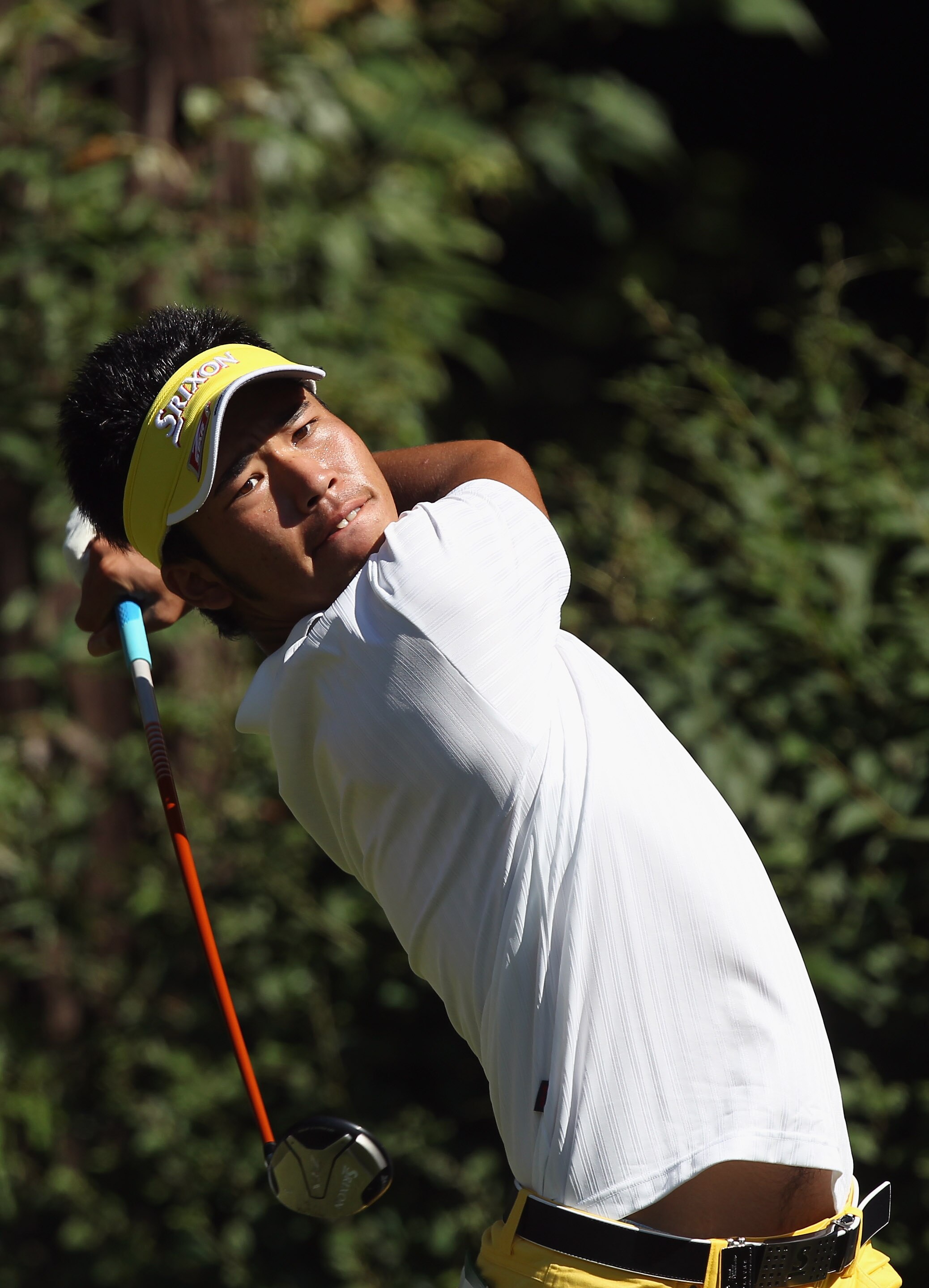 KAWAGOE CITY, JAPAN - OCTOBER 10:  Hideki Matsuyama of Japan watches his tee shot during the final round of the 2010 Asian Amateur Championship at Kasumigaseki Country Club on October 10, 2010 in Kawagoe City, Japan.  (Photo by Streeter Lecka/Getty Images