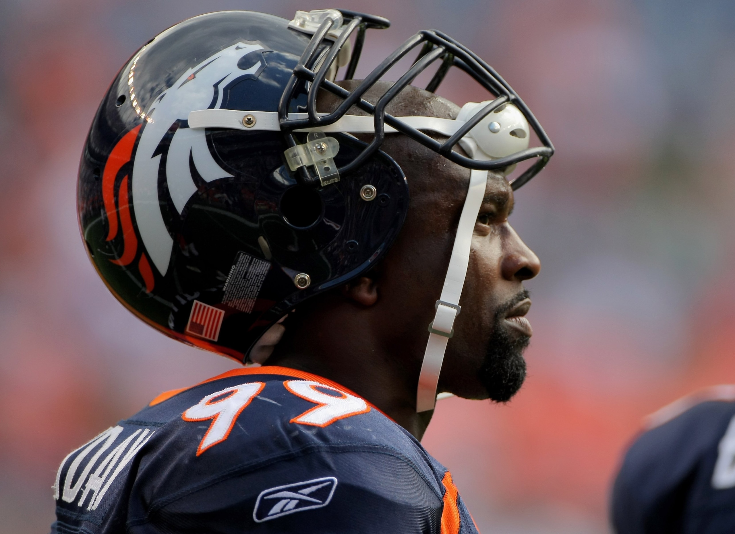 DENVER - SEPTEMBER 20:  Vonnie Holliday #99 of the Denver Broncos warms up prior to facing the Cleveland Browns during NFL action at Invesco Field at Mile High on September 20, 2009 in Denver, Colorado. The Broncos defeated the Browns 27-6.  (Photo by Dou