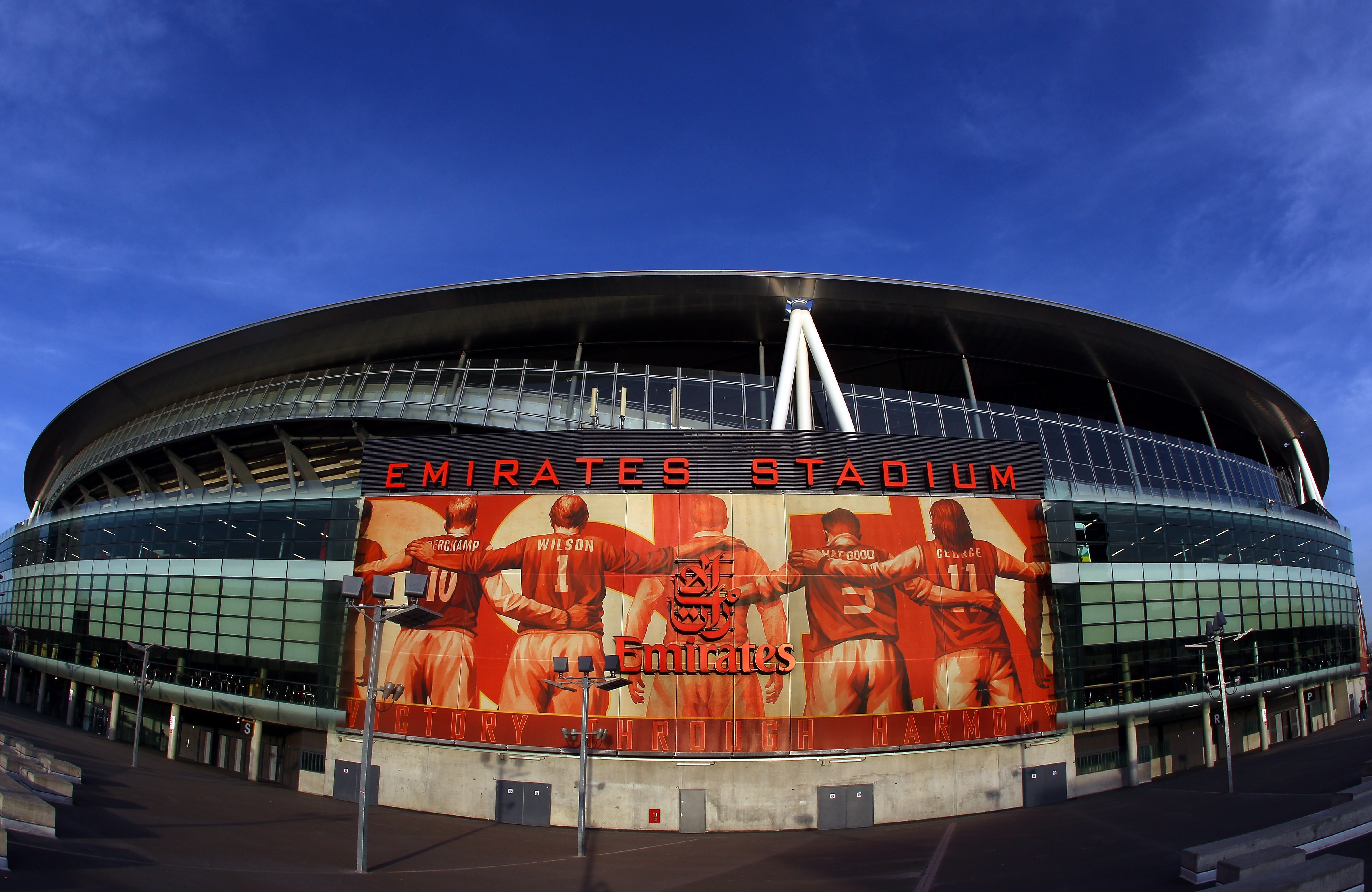 LONDON, UNITED KINGDOM - FEBRUARY 24:  A general view of the Emirates Stadium, home of Arsenal Football Club on February 24, 2011 in London, England.  (Photo by Julian Finney/Getty Images)
