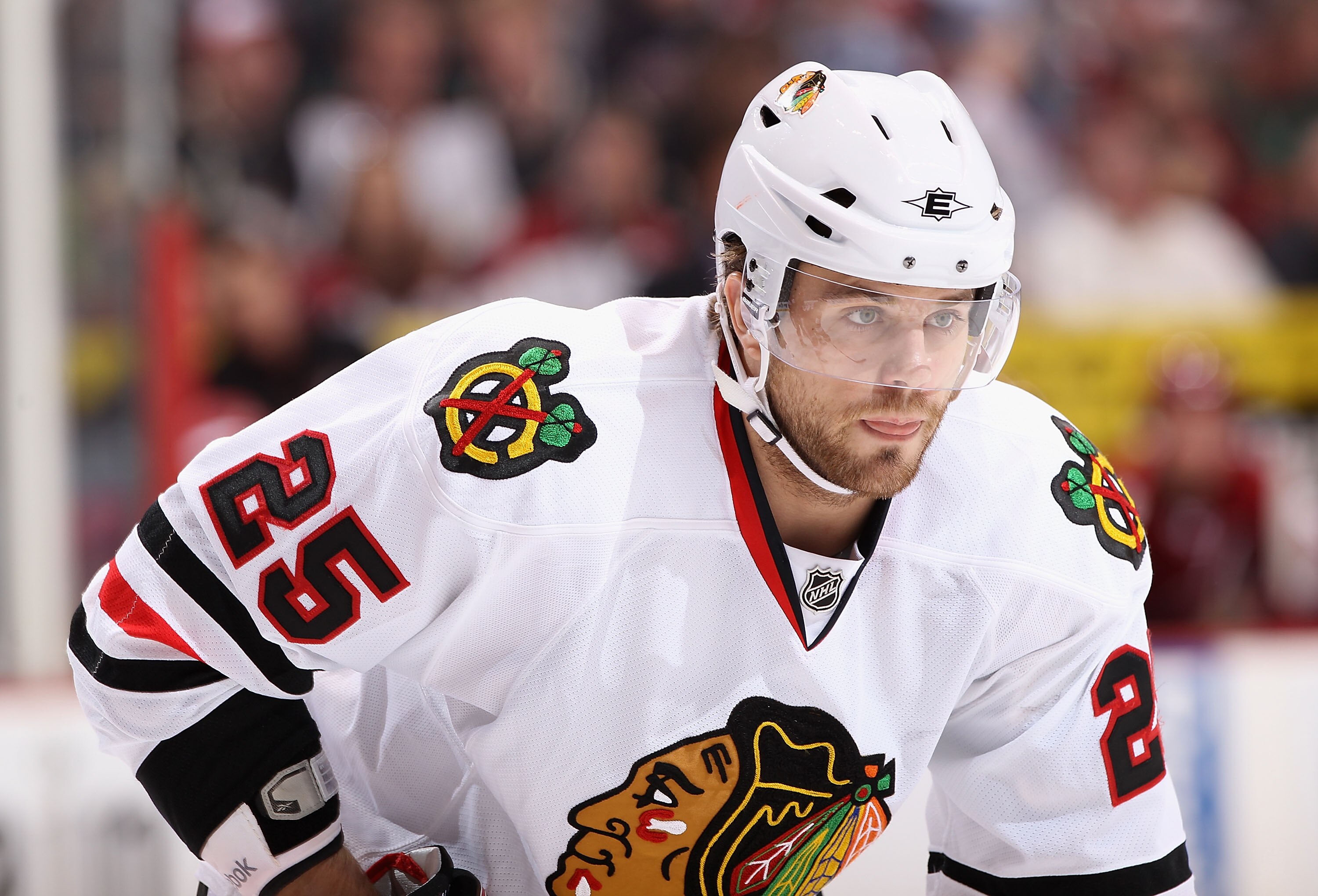 GLENDALE, AZ - FEBRUARY 12:  Viktor Stalberg #25 of the Chicago Blackhawks during the NHL game against the Phoenix Coyotes at Jobing.com Arena on February 12, 2011 in Glendale, Arizona.  The Coyotes defeated the Blackhawks 3-2 in an overtime shootout.  (P