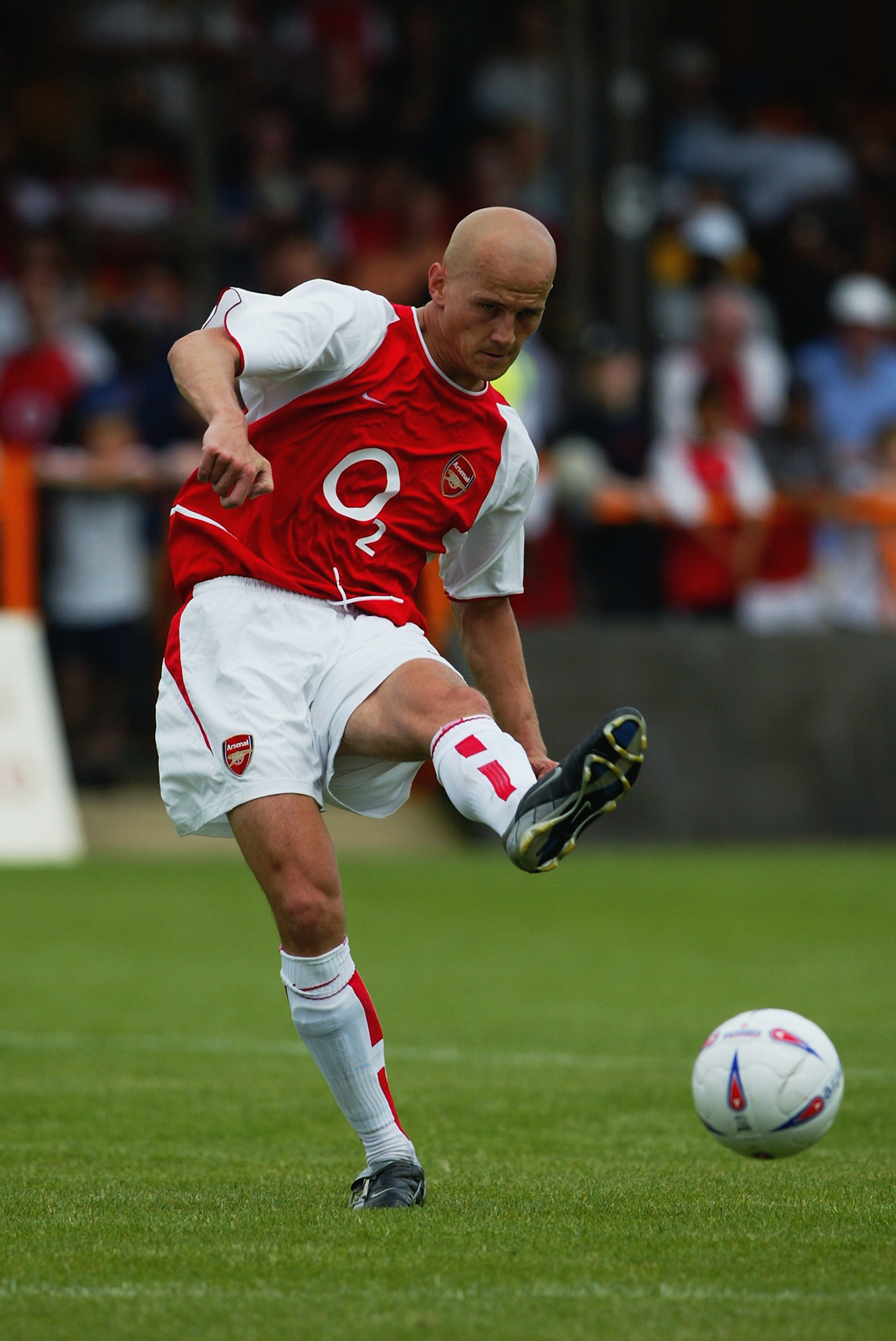 LONDON - JULY 19:  Pascal Cygan of Arsenal passes the ball during the Pre-Season Friendly match between Barnet and Arsenal held on July 19, 2003 at the Underhill Stadium, in Barnet, London. The match ended in a 0-0 draw. (Photo by Phil Cole/Getty Images)