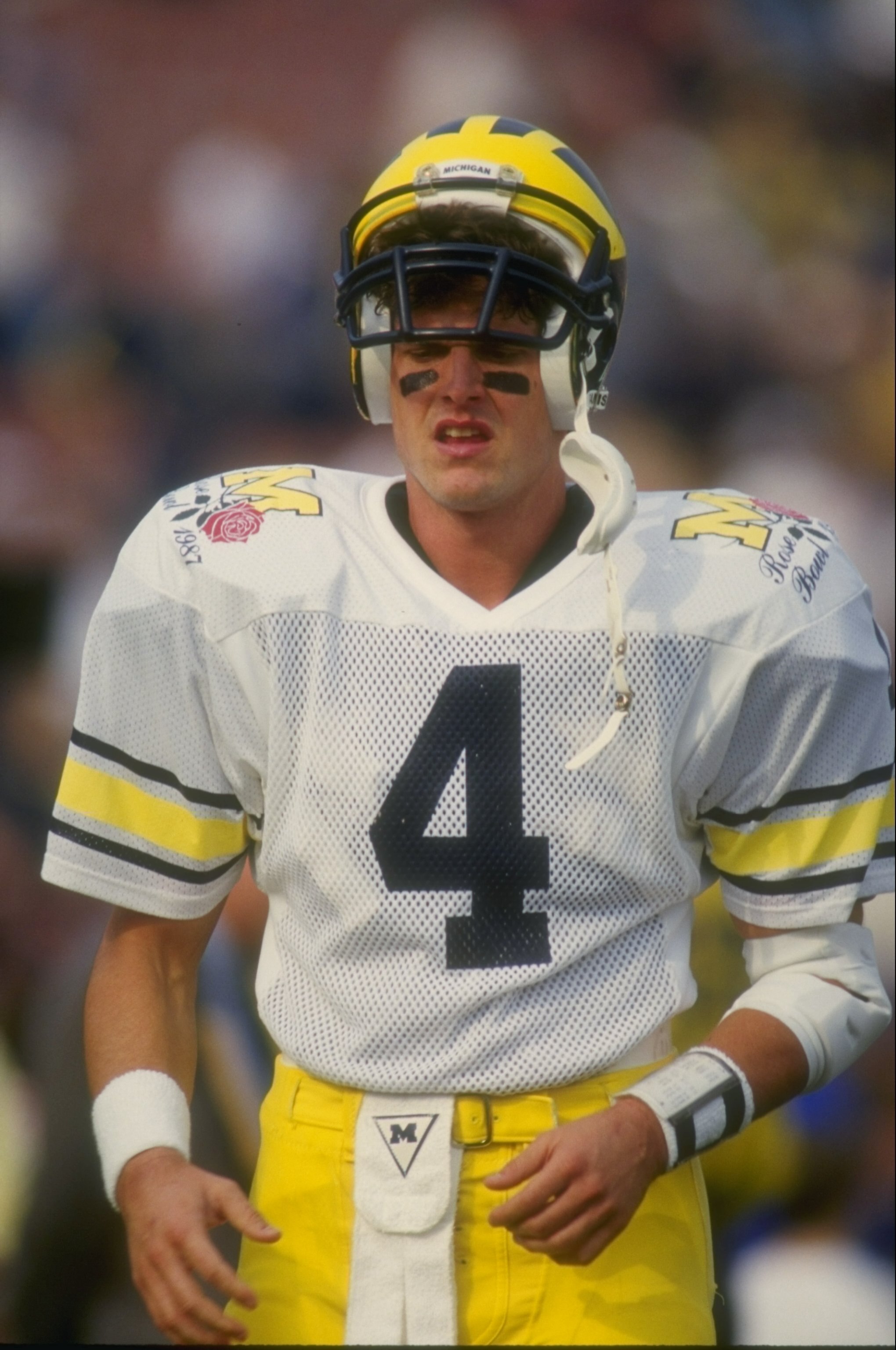 1 Jan 1987: Jim Harbaugh of Michigan during their 22-15 loss to Arizona State at  the Rose Bowl in Pasadena, California. Mandatory Credit: Rick Stewart  /Allsport