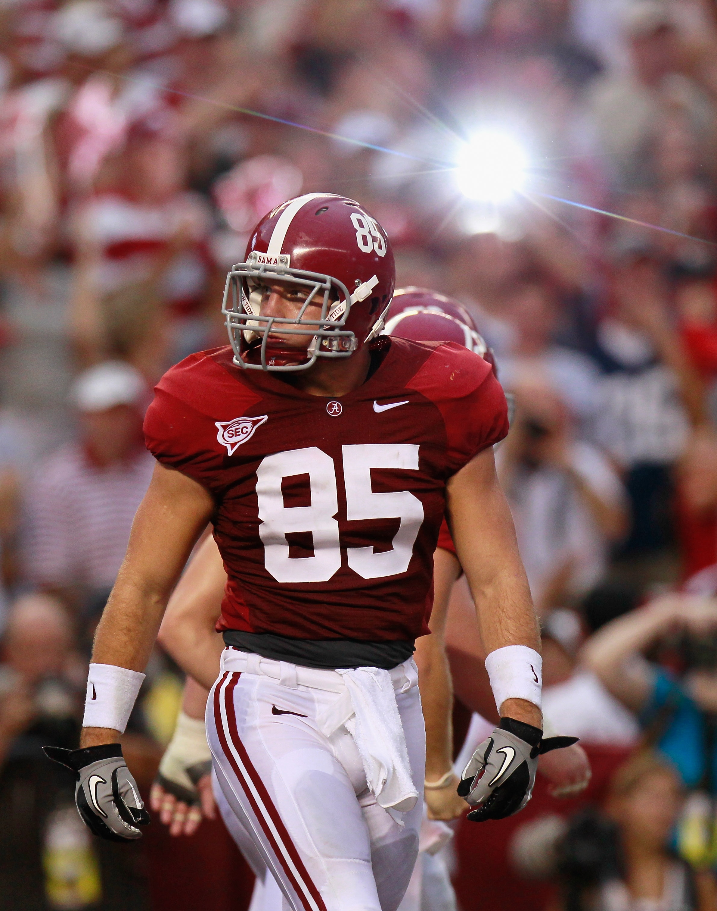 TUSCALOOSA, AL - SEPTEMBER 11:  Preston Dial #85 of the Alabama Crimson Tide reacts after his touchdown against the Penn State Nittany Lions at Bryant-Denny Stadium on September 11, 2010 in Tuscaloosa, Alabama.  (Photo by Kevin C. Cox/Getty Images)