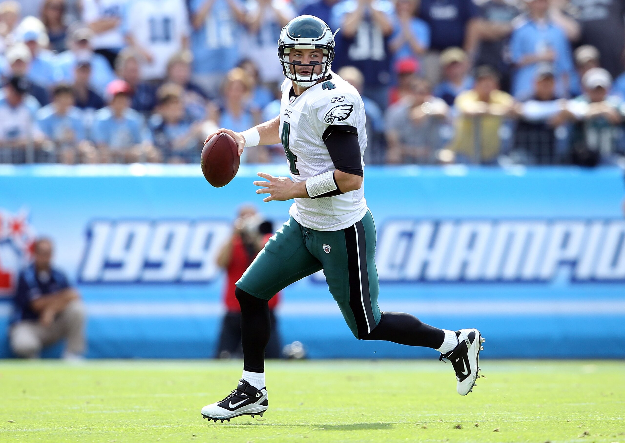 NASHVILLE, TN - OCTOBER 24: Kevin Kolb #4 of the Philadelphia Eagles runs with the ball during the NFL game against the Tennessee Titans at LP Field on October 24, 2010 in Nashville, Tennessee. (Photo by Andy Lyons/Getty Images) NASHVILLE, TN - OCTOBER 24: Kevin Kolb #4 of the Philadelphia Eagles runs with the ball during the NFL game against the Tennessee Titans at LP Field on October 24, 2010 in Nashville, Tennessee. (Photo by Andy Lyons/Getty Images)