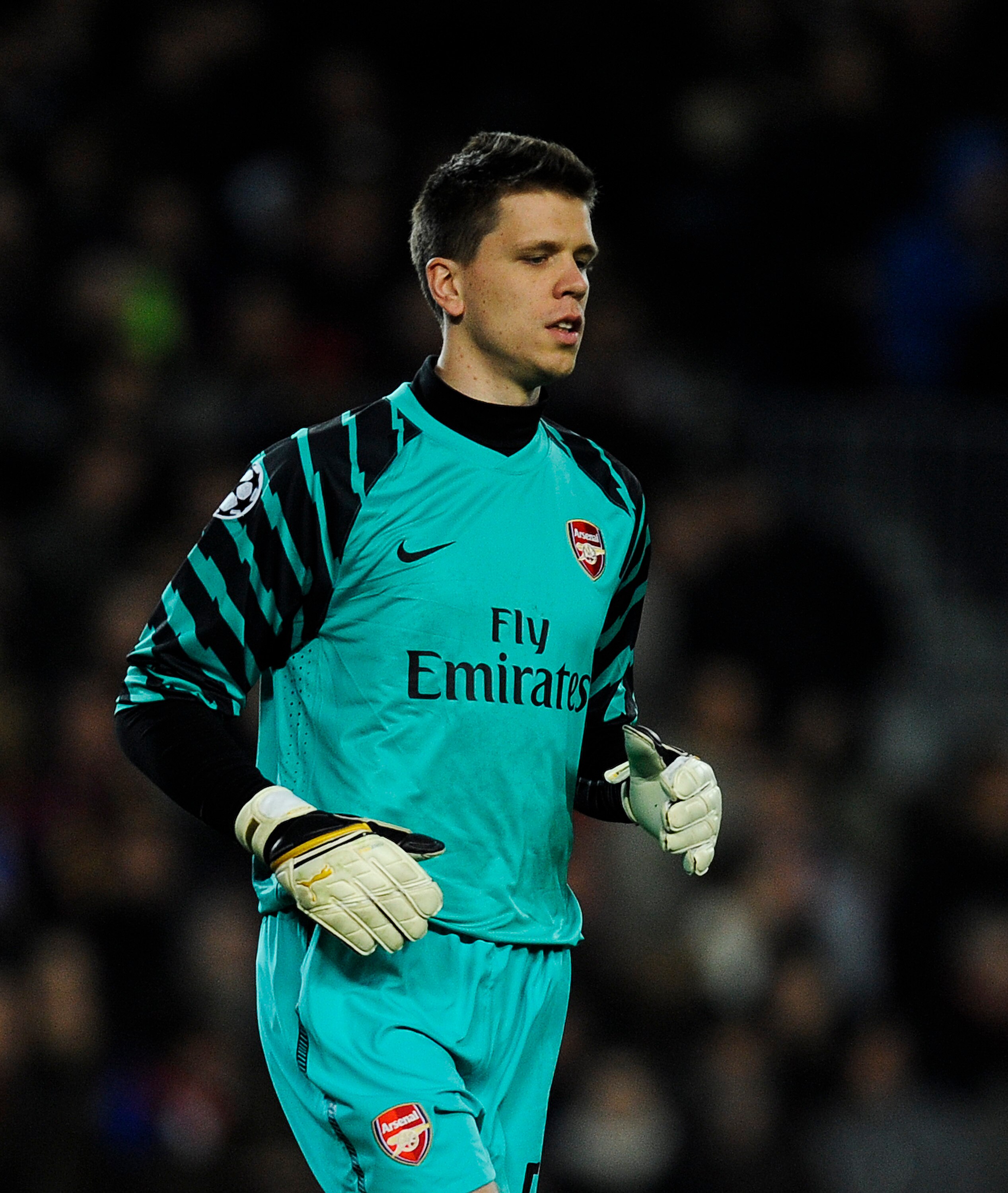 BARCELONA, SPAIN - MARCH 08:  Wojciech Szczesny of Arsenal looks on during the UEFA Champions League round of 16 second leg match between Barcelona and Arsenal at the Camp Nou stadium on March 8, 2011 in Barcelona, Spain.  Barcelona won 3-1.  (Photo by Da