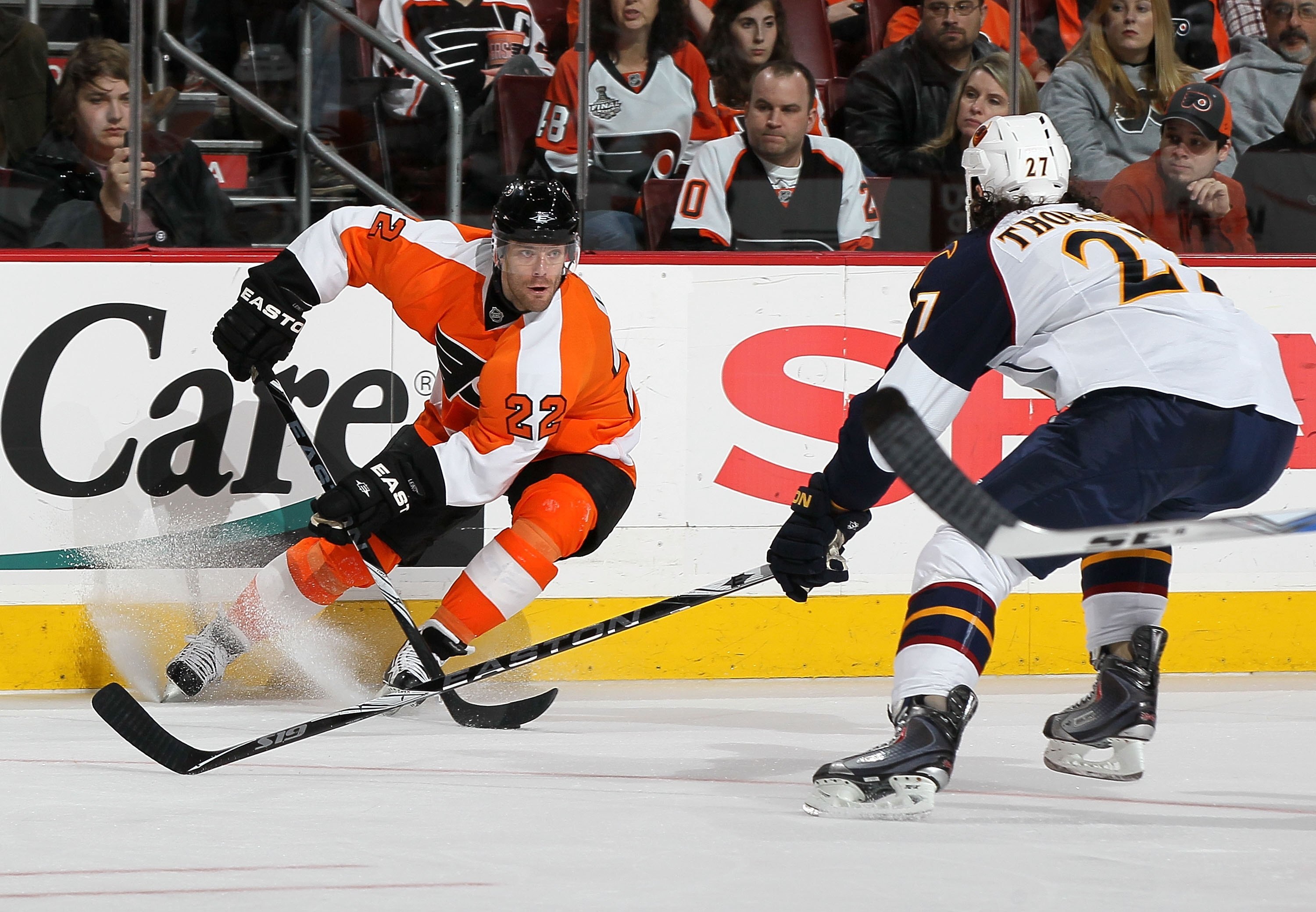 PHILADELPHIA, PA - MARCH 12:  Ville Leino #22 of the Philadelphia Flyers skates against the Atlanta Thrashers on March 12, 2011 at Wells Fargo Center in Philadelphia, Pennsylvania.  (Photo by Jim McIsaac/Getty Images)
